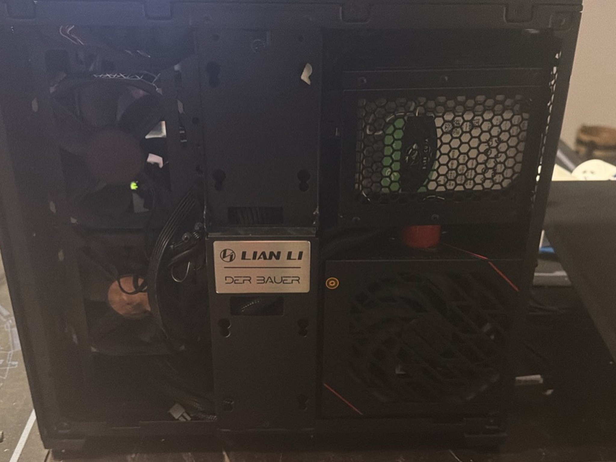 Blackout Custom Gaming PC