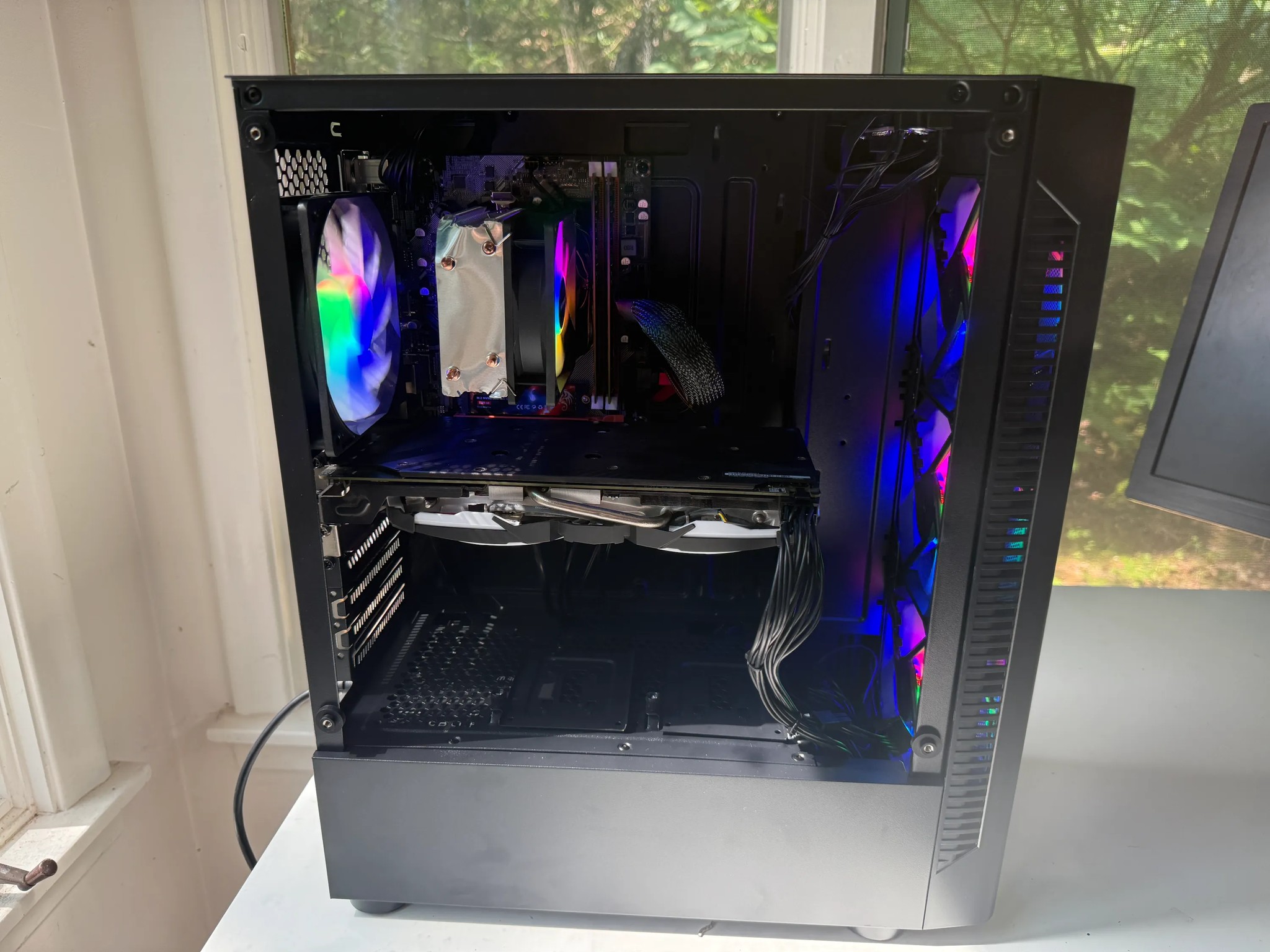 RX 580 / Intel I5 | WIFI | 16GB Ram | 1TB HDD + SSD | Windows 11 Activated