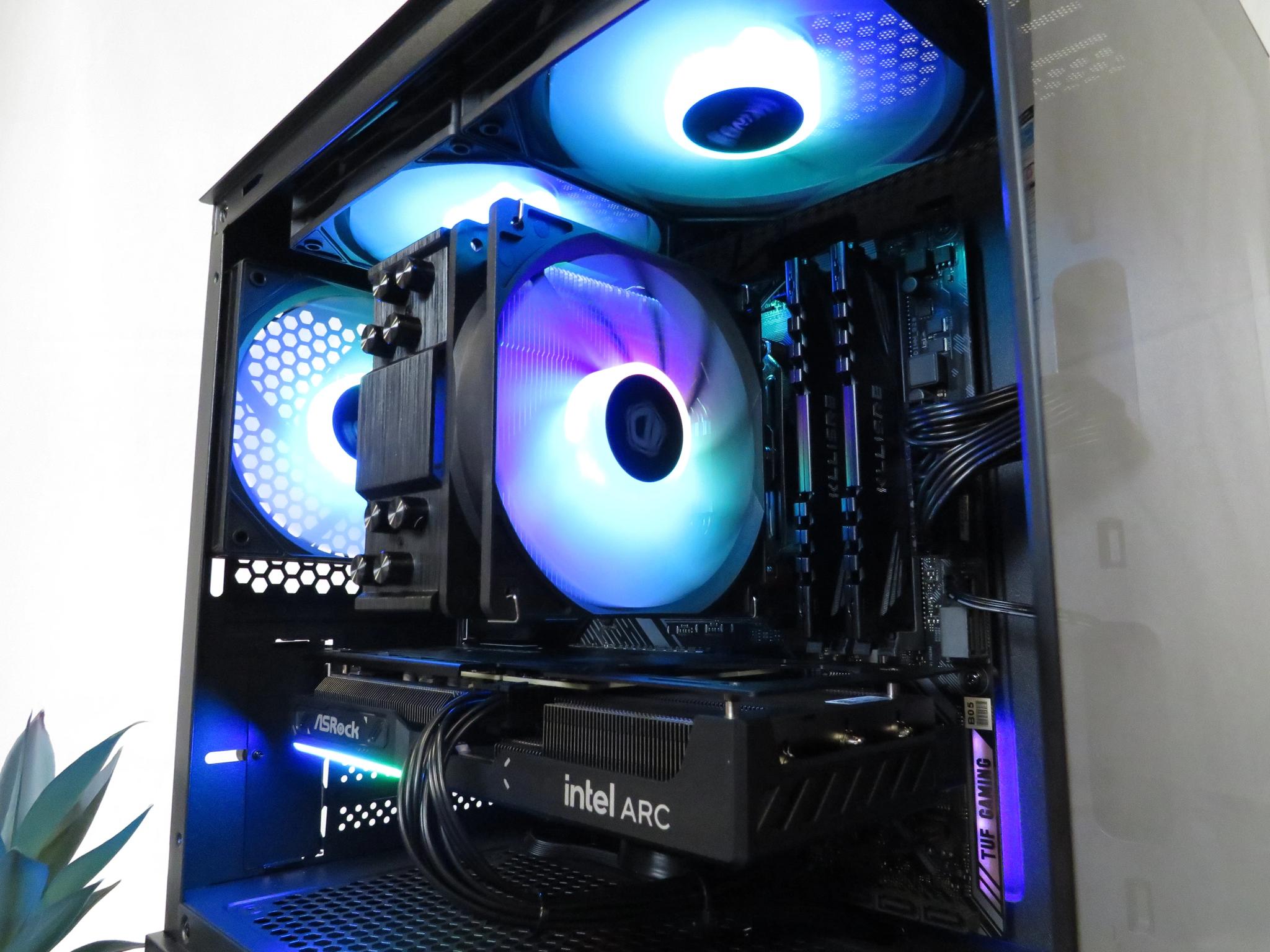 Arc Battlemage: ASRock Challenger Intel Arc B570 + Ryzen 5 5600X + 16 GB DDR4 + 1 TB NVME