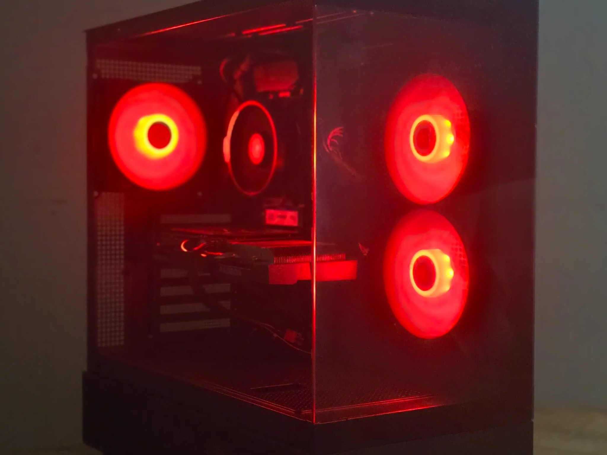 Gaming PC - Ryzen 5 5500, RX 6600, 16GB ram, 1TB storage - Clean & Ready to Use