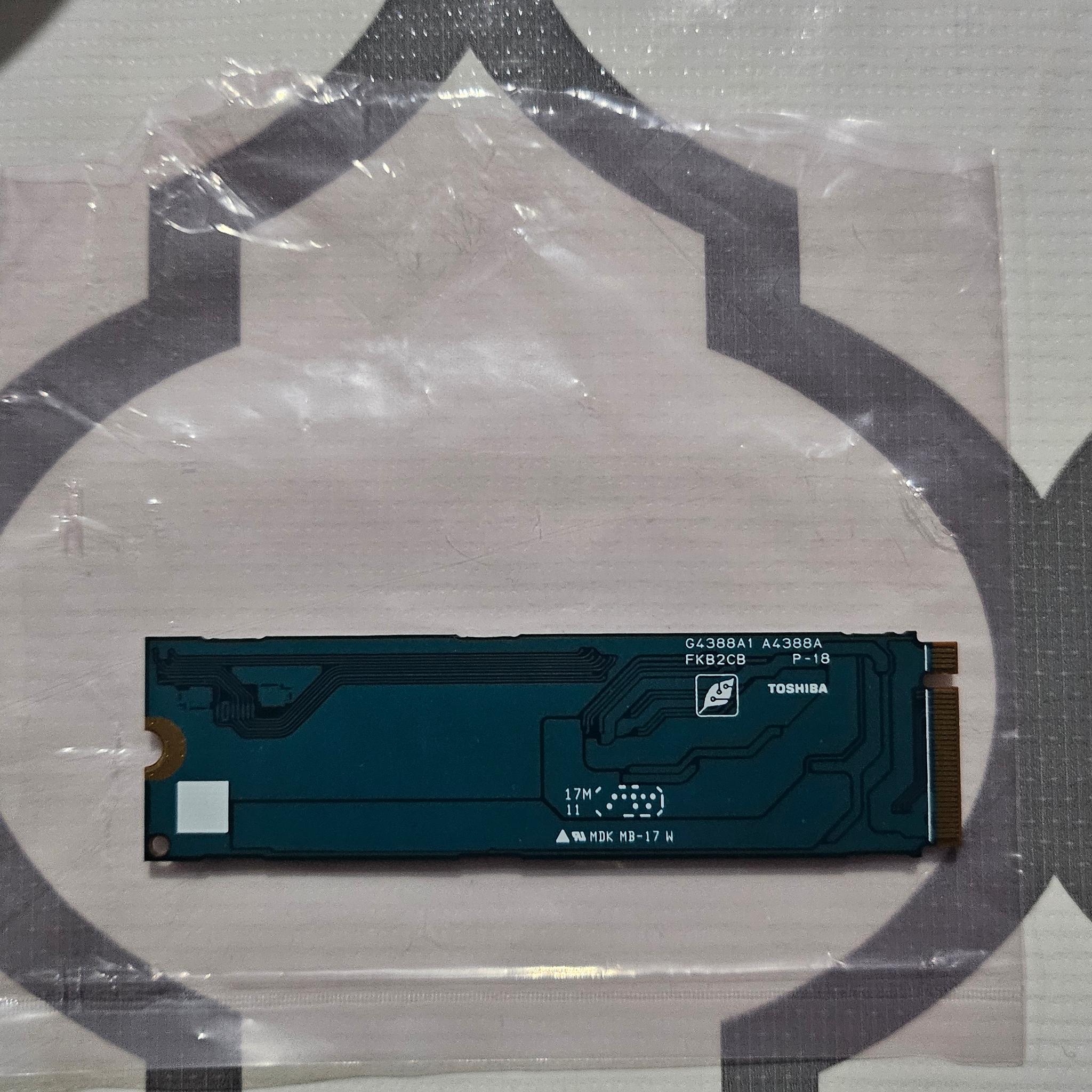 Toshiba XG5 1TB NVMe M.2 SSD (KXG50ZNV1T02) PCIe Gen3 SSD - 66