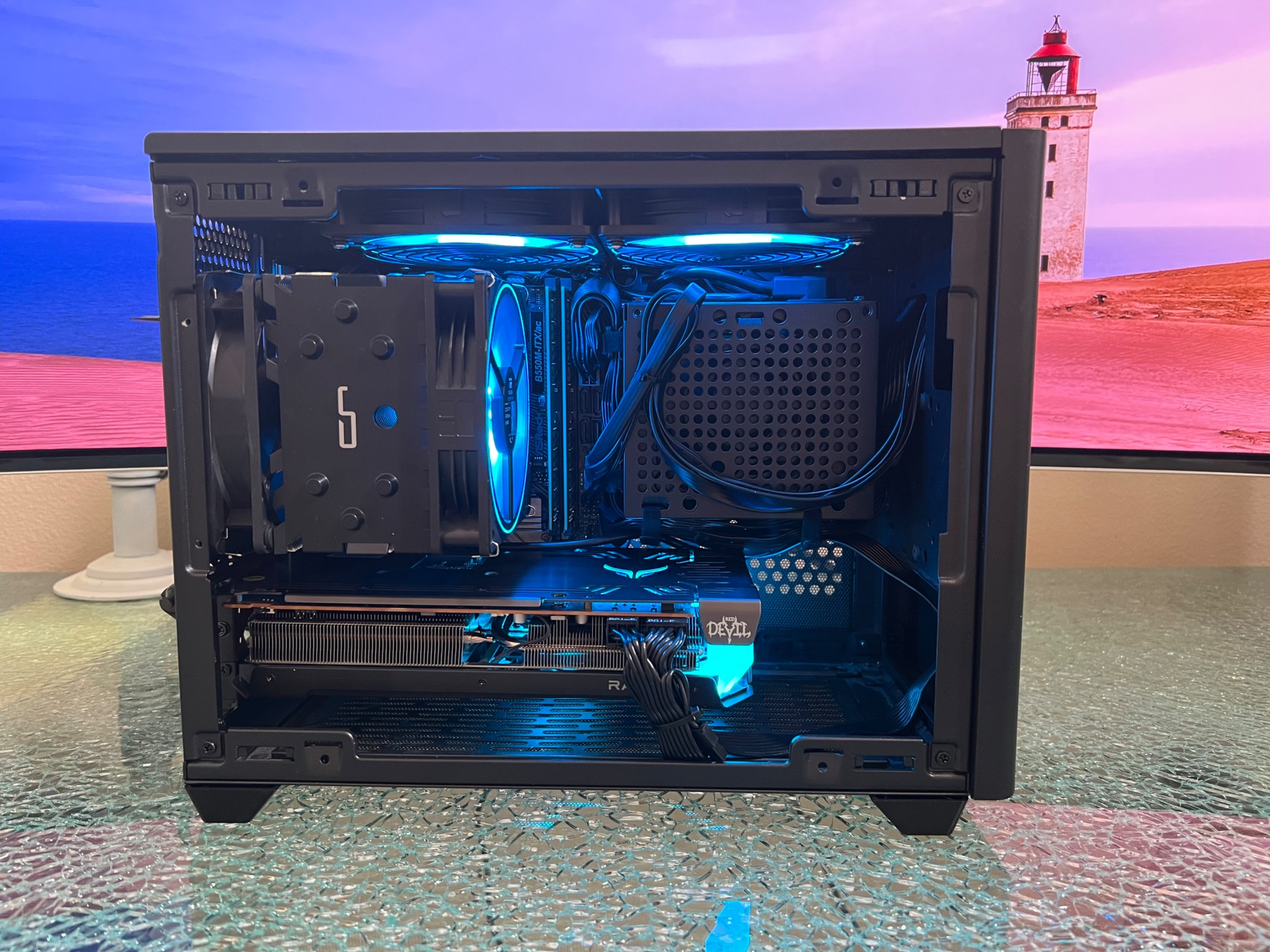 Solid Mini-ITX Gaming PC | Ryzen 7 3800x | RX 6600XT | 32 GB RAM | 1 TB NVME M.2 SSD