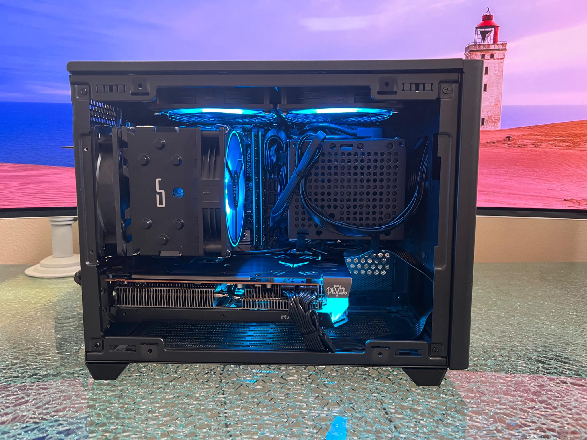 Solid Mini-ITX Gaming PC | Ryzen 7 3800x | RX 6600XT | 32 GB RAM | 1 TB NVME M.2 SSD