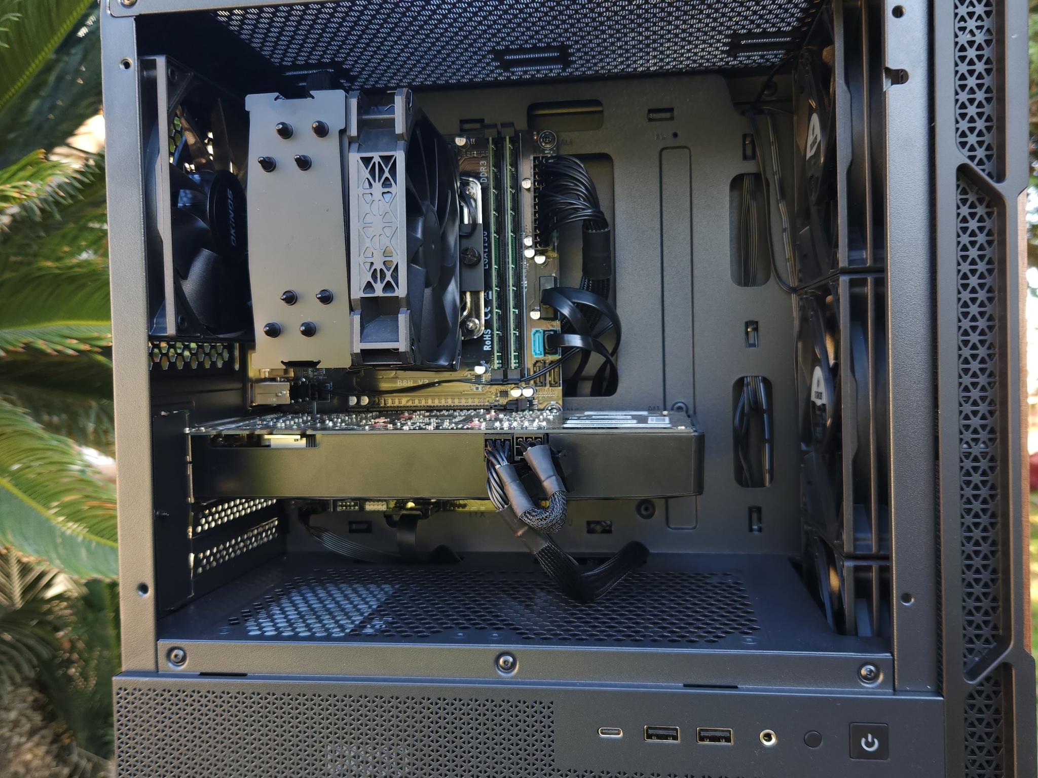 🪵◼️Minimalist Gaming PC – GTX 970 | 16GB RAM | 240GB SSD | Windows 11 Pro