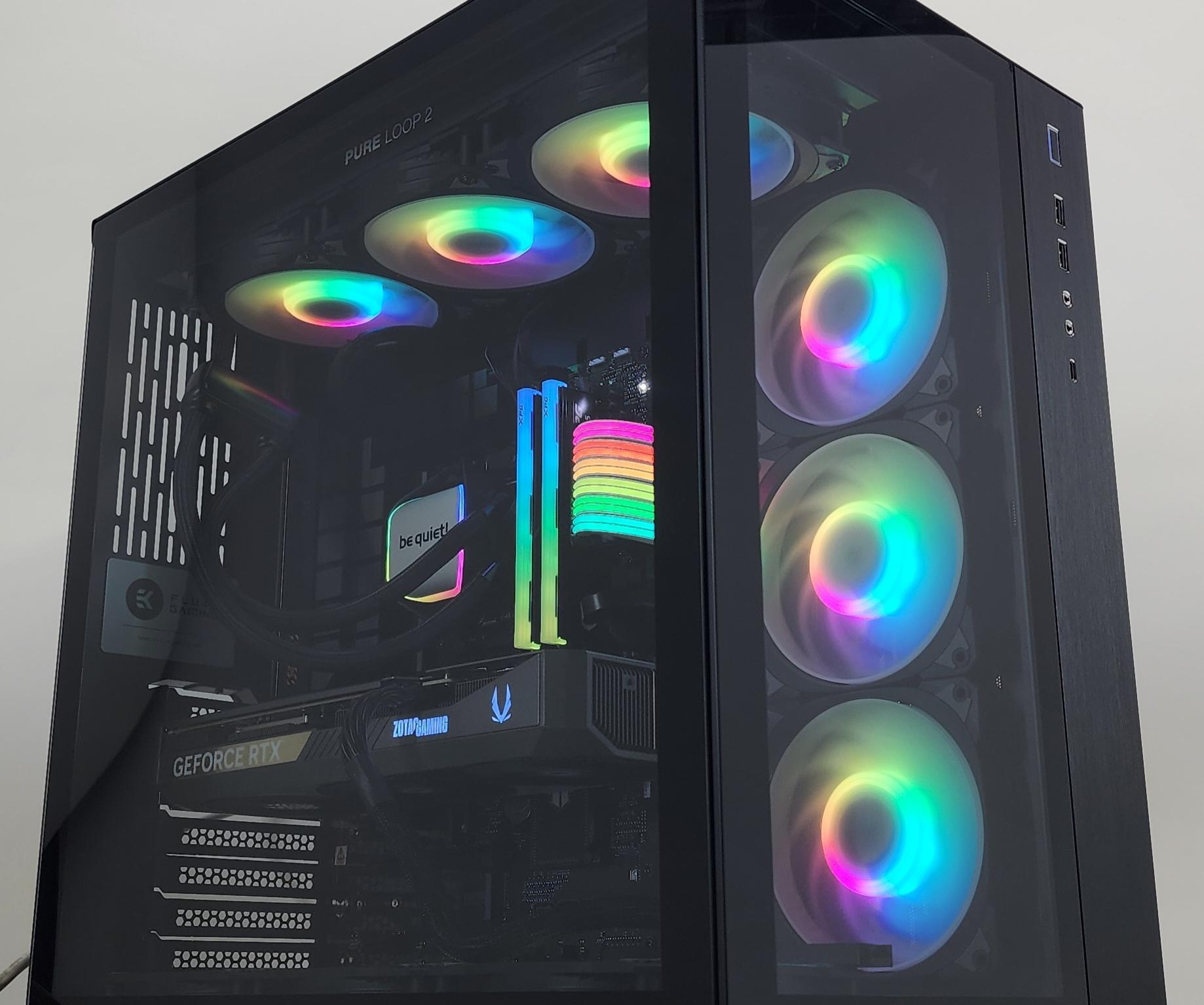 Gaming PC Ryzen 7 7800X3D 32GB RAM 1TB SSD RTX 5070 Ti 16GB Windows 11 Computer