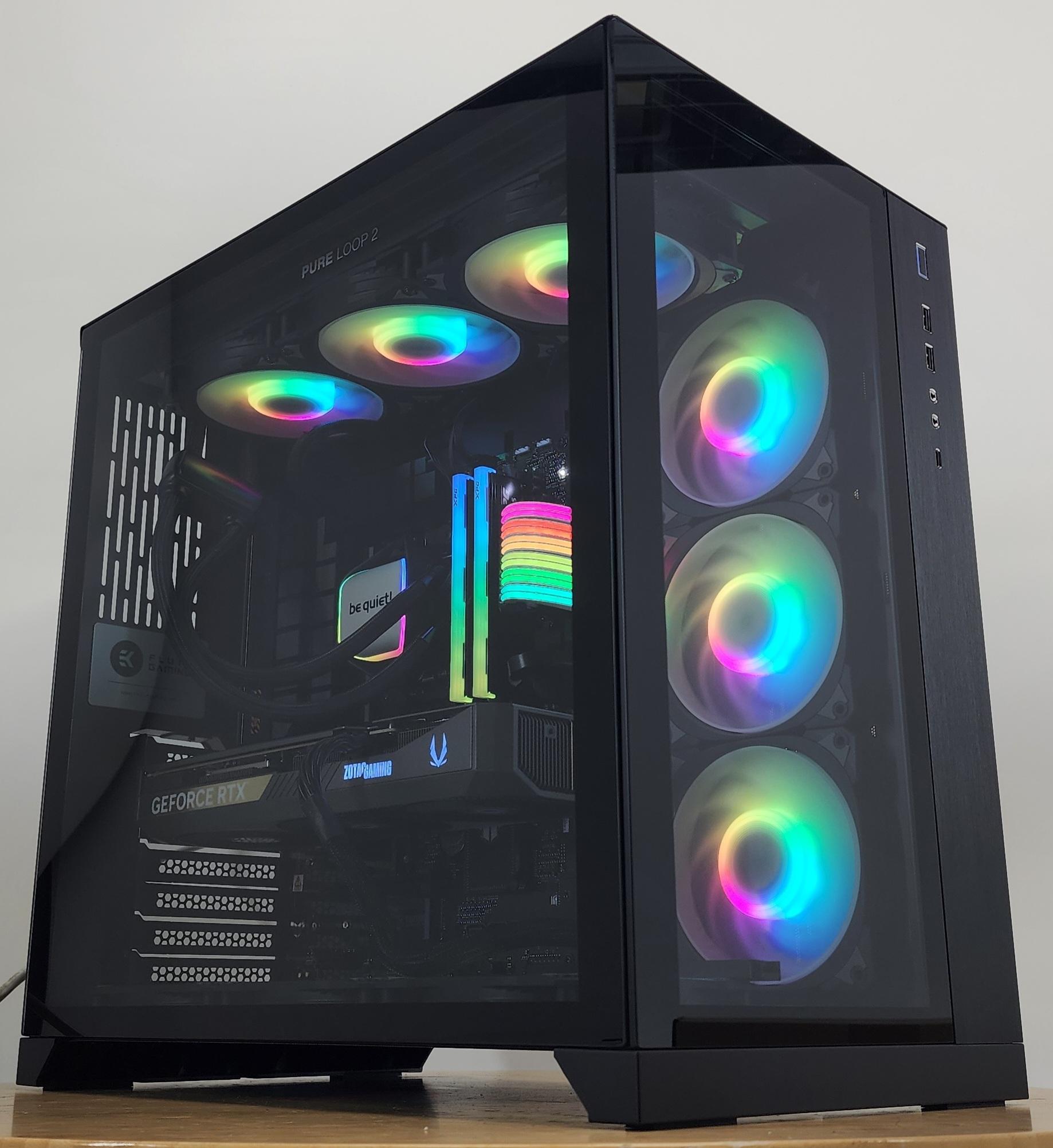 Gaming PC Ryzen 7 7800X3D 32GB RAM 1TB SSD RTX 5070 Ti 16GB Windows 11 Computer
