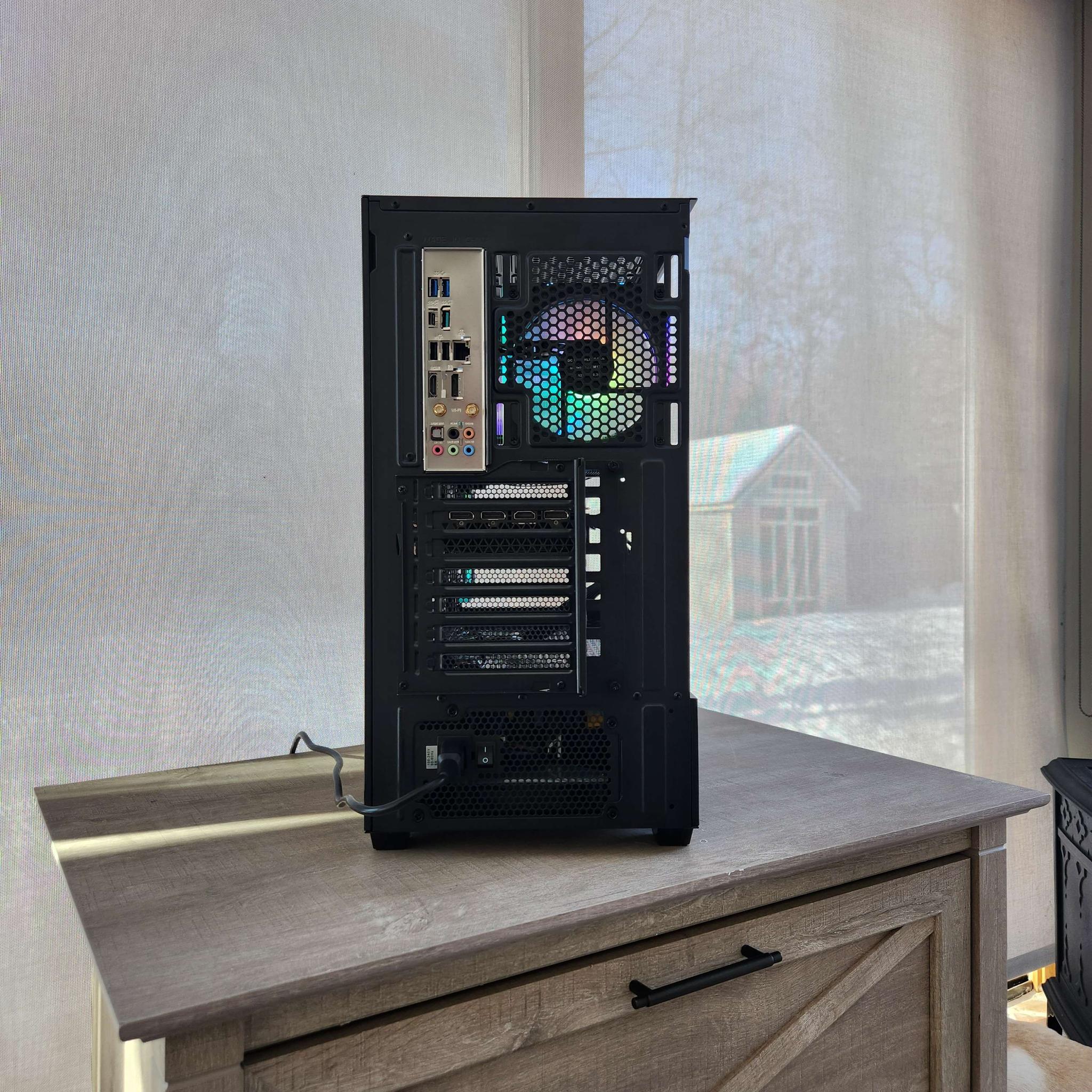 🍀RTX 2080 Super | Ryzen 5 3600 | 16GB RAM | 1TB M.2 | WiFi | Windows 11