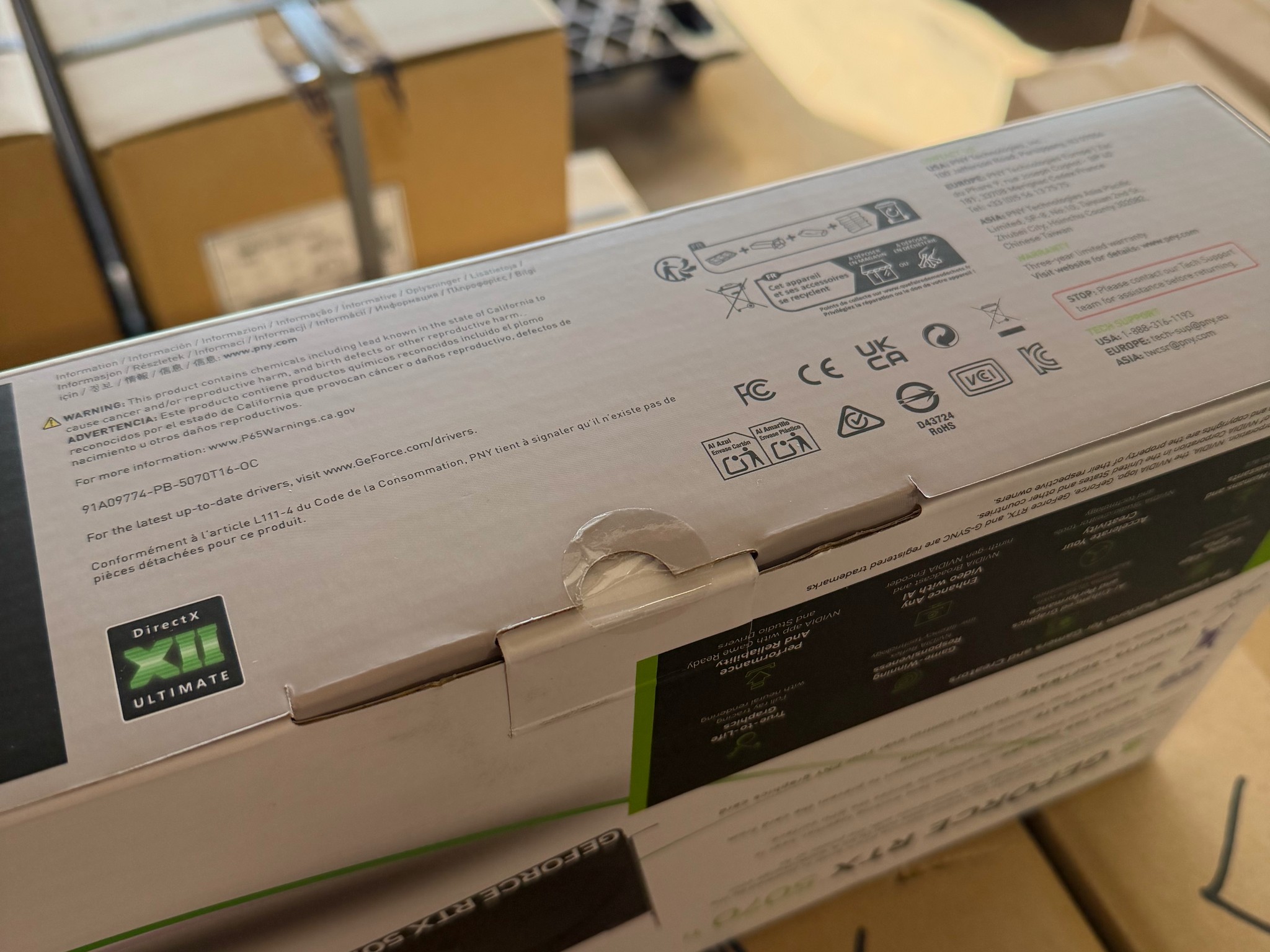 PNY GeForce RTX 5070 Ti OC - VCG5070T16TFXPB1-O