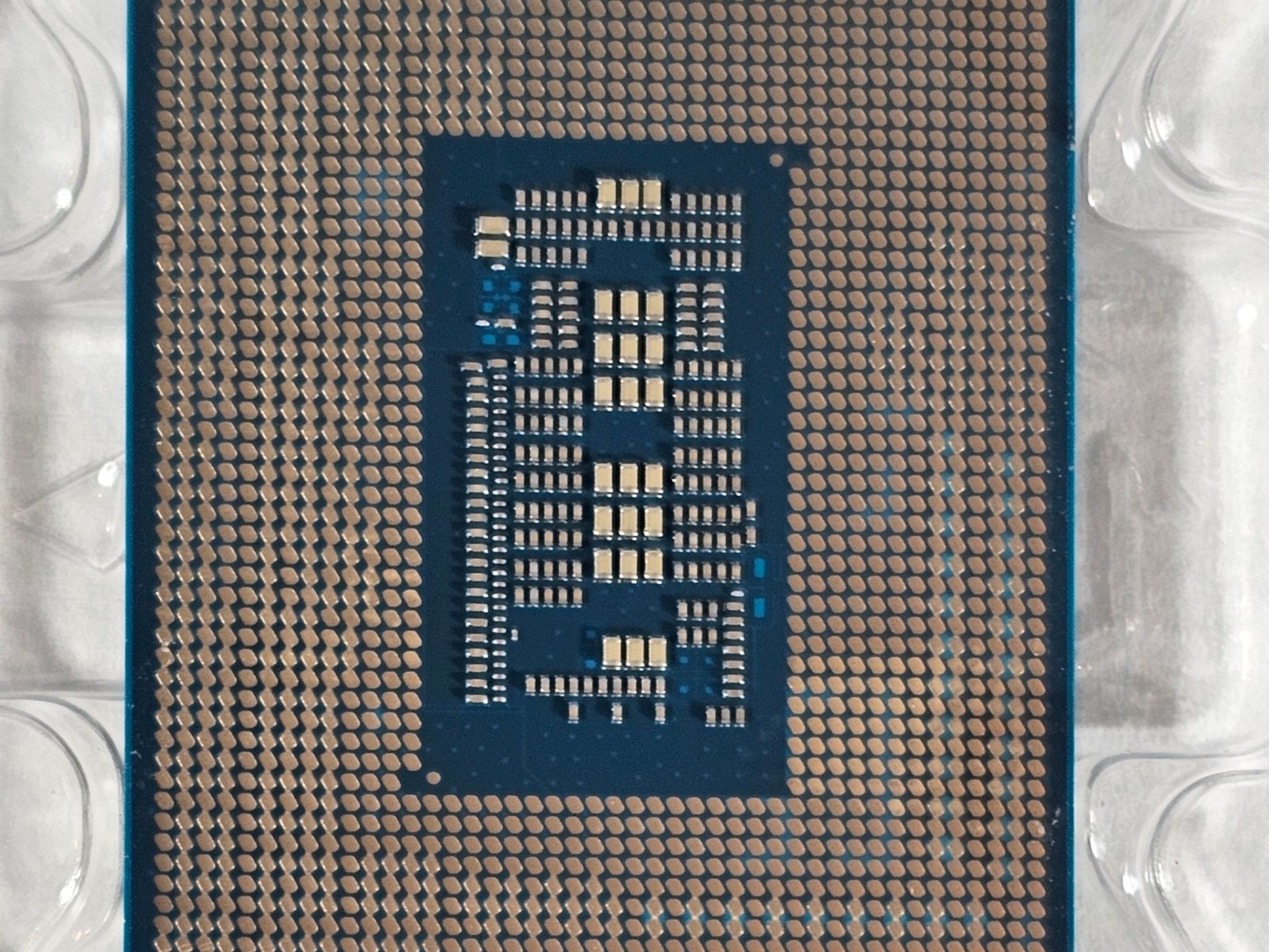 Intel Core i9-12900K LGA1700