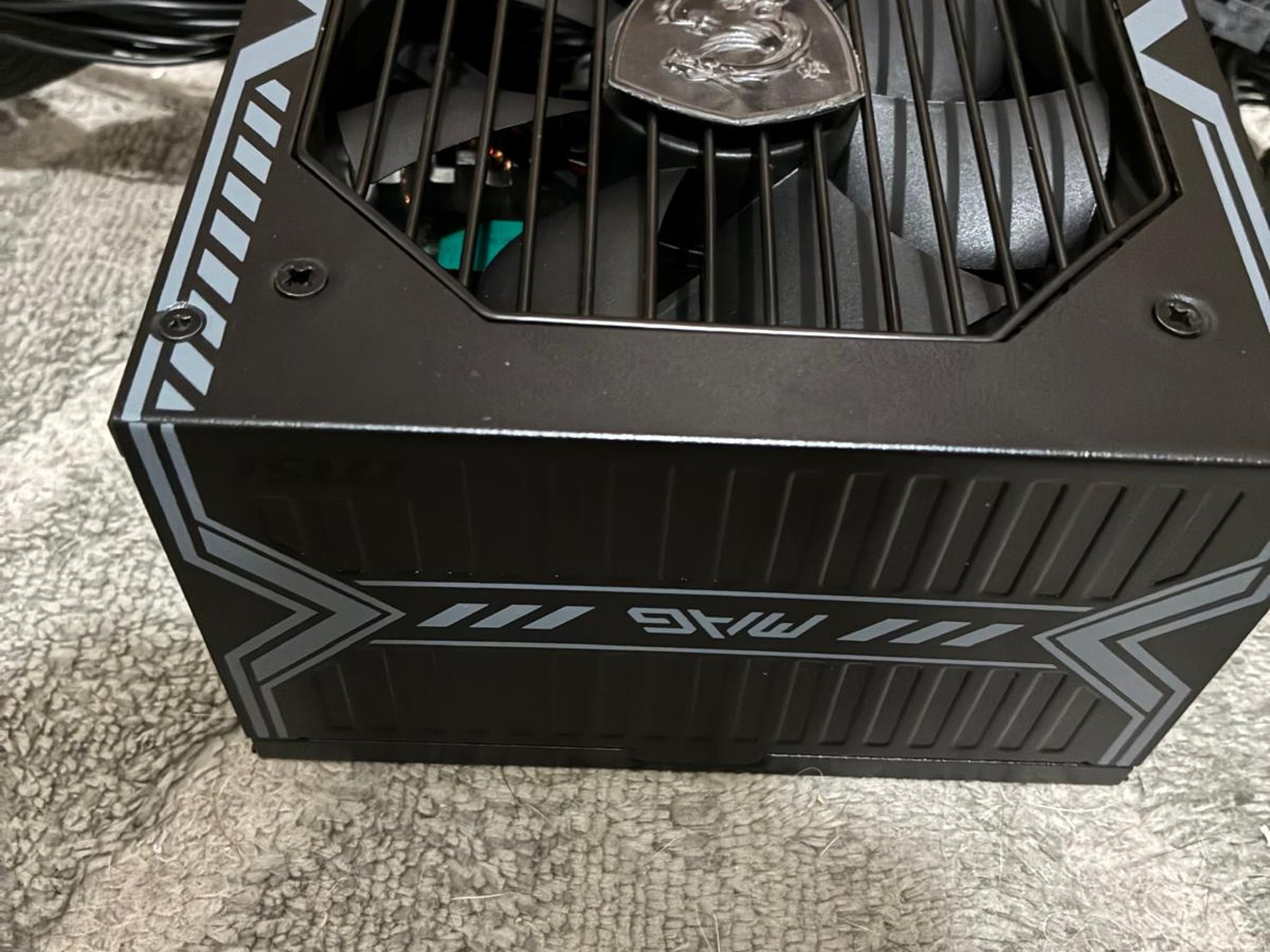 MSI MAG A550BN, Non-Modular Compact 550W Power Supply