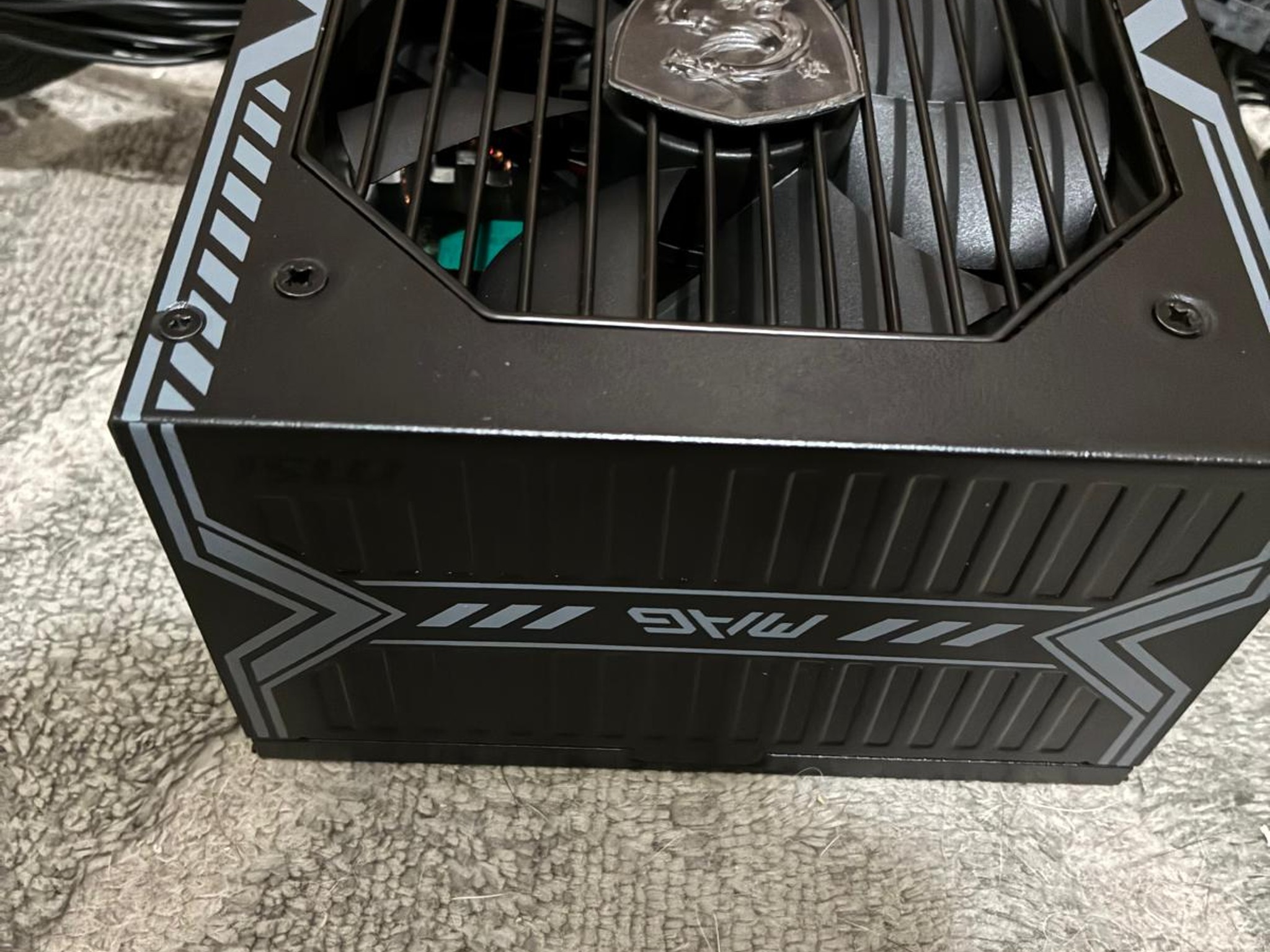 MSI MAG A550BN, Non-Modular Compact 550W Power Supply