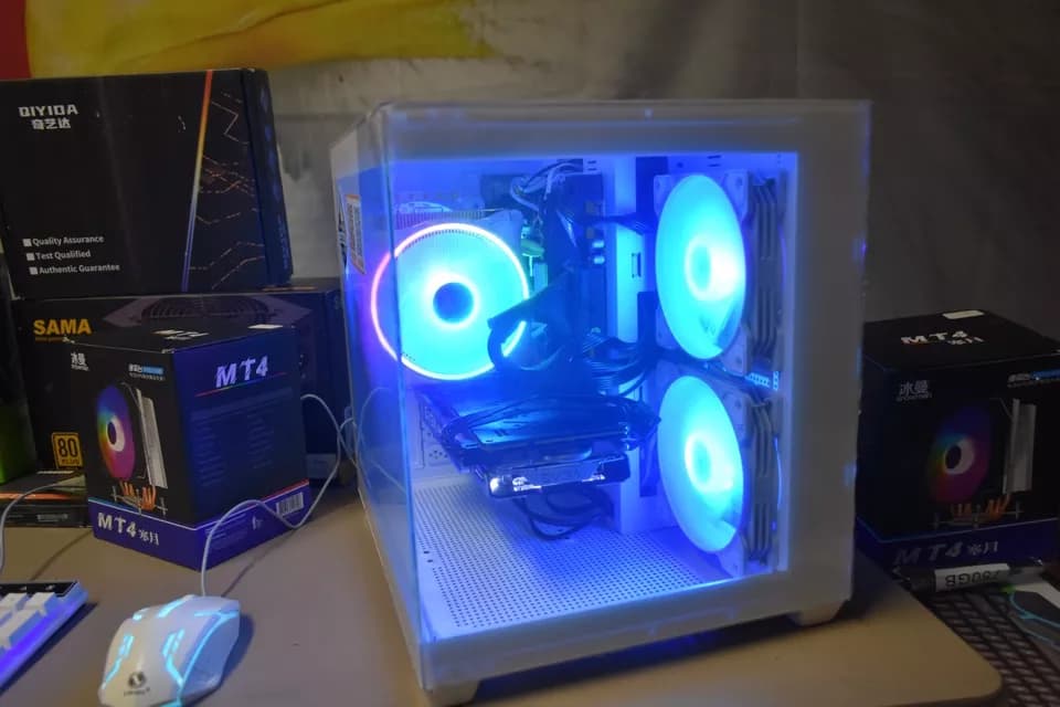Gaming PC Intel Xeon 2680V4 32GB of Ram GPU GTX1080 Samsung 500GB M .2 500 GBHHD