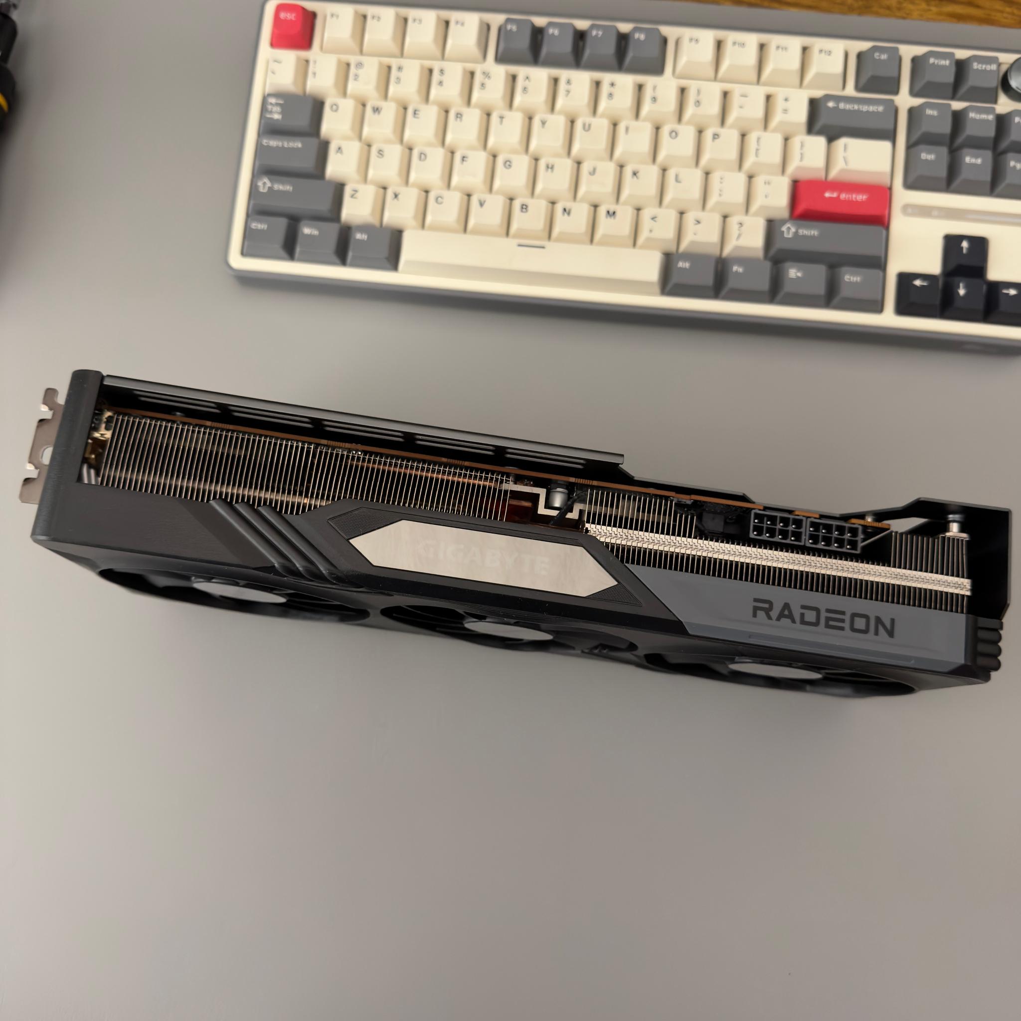 RX 7800 XT GPU