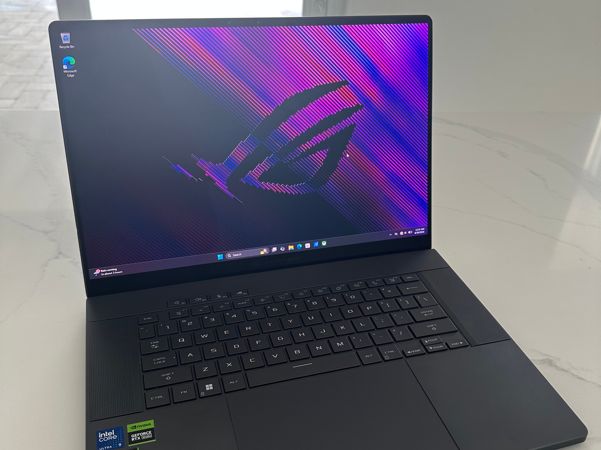 ASUS ROG Zephyrus G16 2024 - Core Ultra 9, RTX 4070, 16GB, 1TB, 240Hz QHD+