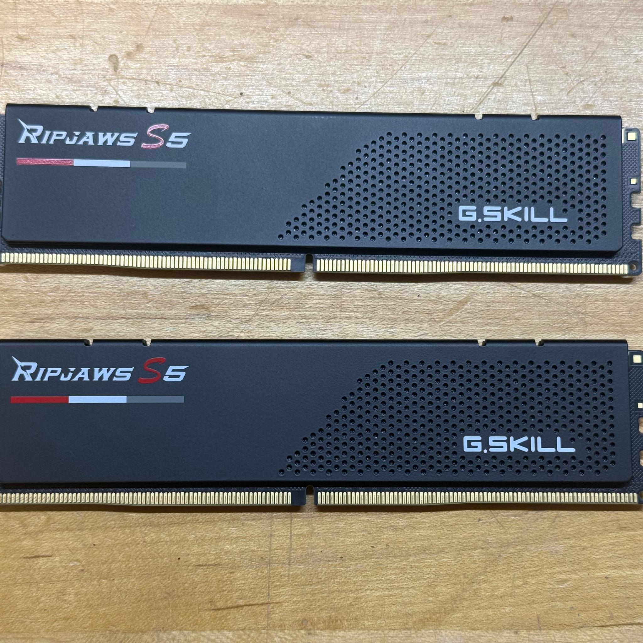 G.SKILL Ripjaws S5 32GB (2x 16GB) DDR5-6000 CL36 (F5-6000J3636F16GX2-RS5K)