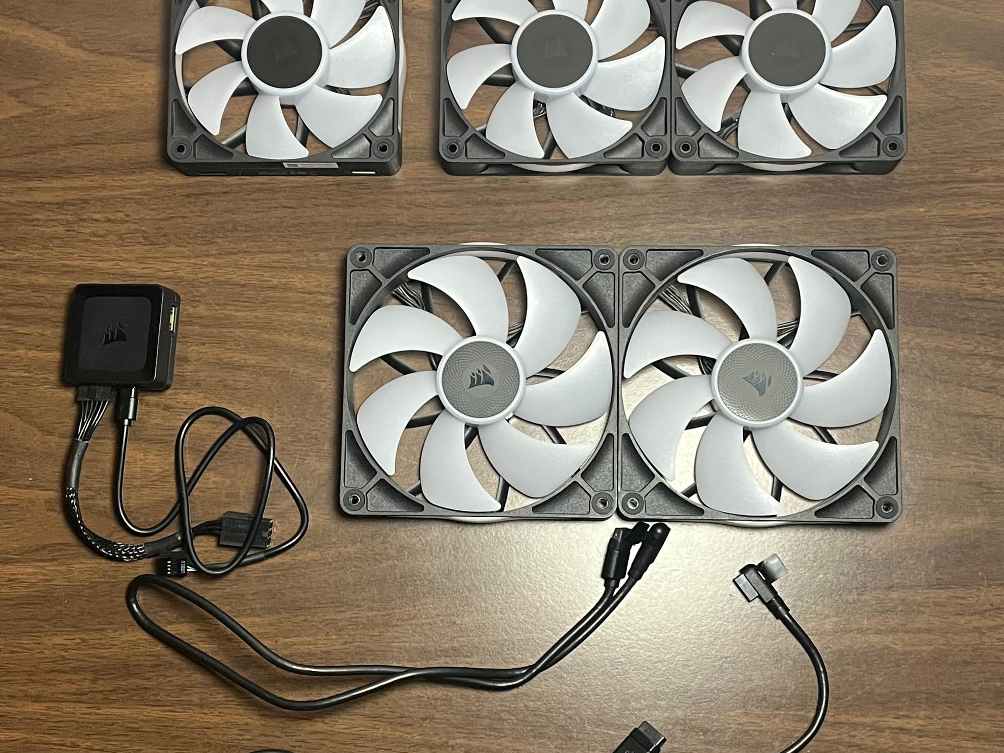 Corsair iCUE Link System Hub/RGB Fans Bundle