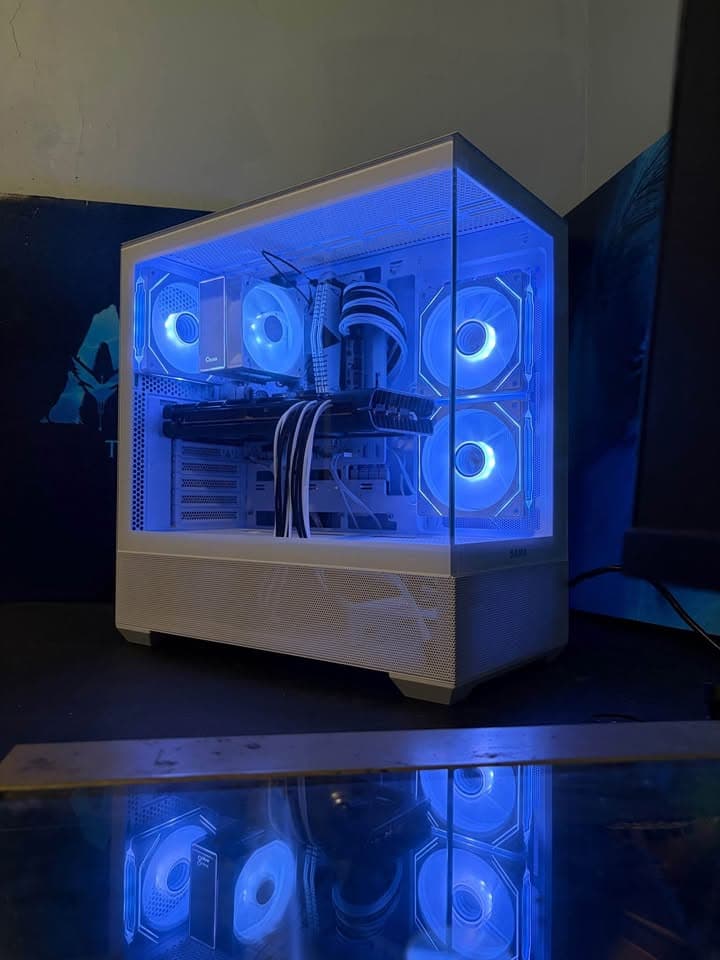 RX 5700XT|Ryzen 5 4500|32GB RAM|1TB M.2 SSD|Windows 11 Pro