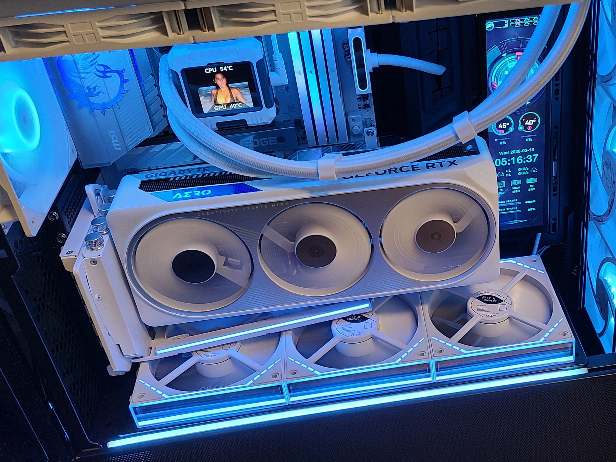 GIGABYTE AERO OC GeForce RTX 4070 SUPER (White)