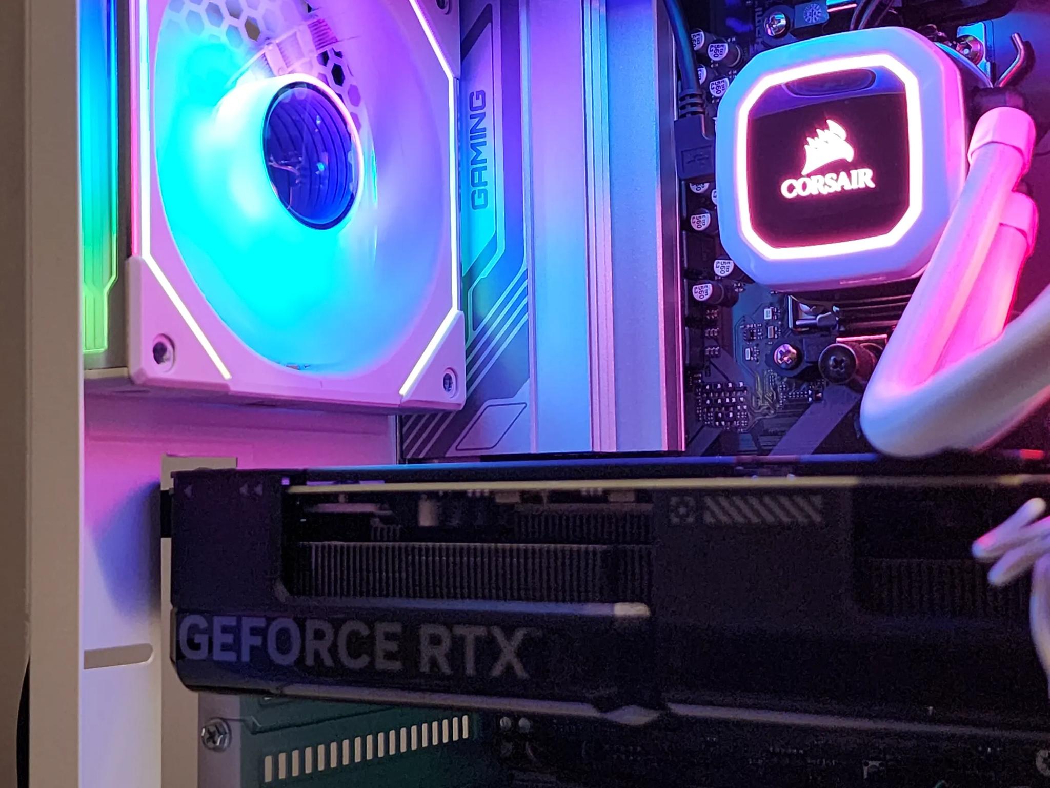 💥Versatile White PC💥 RTX 4070 | Ryzen 7 7700X | 32GB DDR5 | 1TB NVME M.2 | Windows 11 Pro