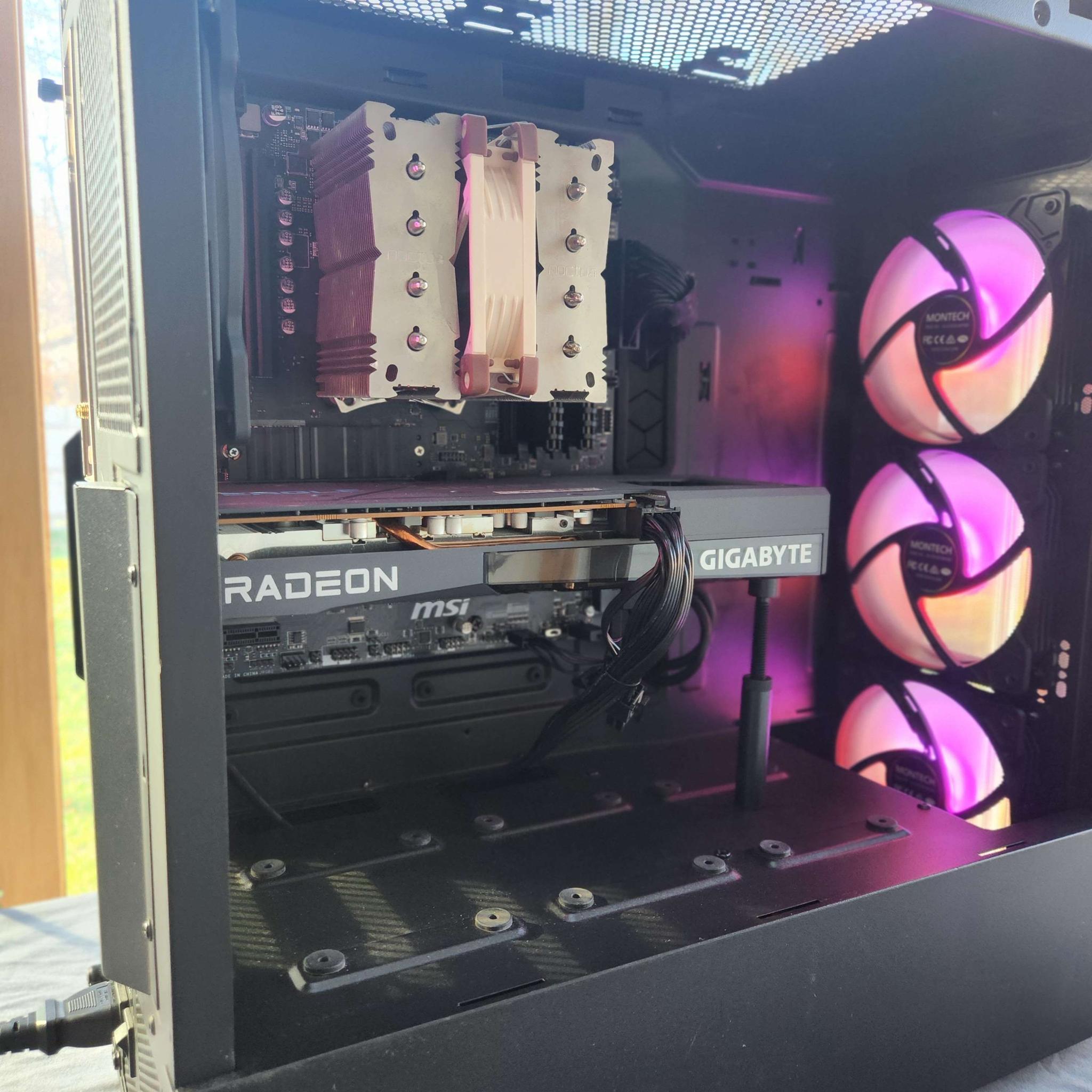 🍀RX 6600 XT | Ryzen 5 5600X | 16GB RAM | 1TB NVMe | WiFi | Windows 11