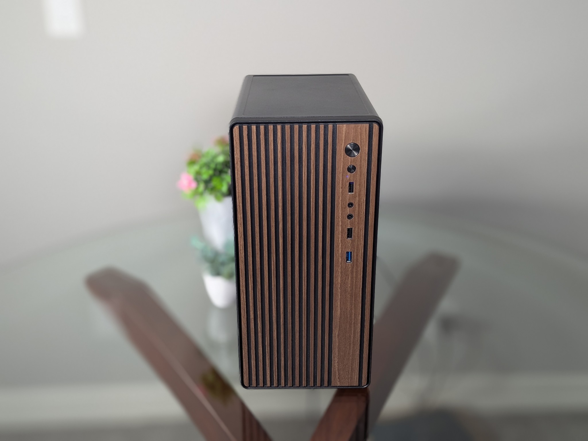 The "I Wanna Try PC Gaming" PC | Nvidia 1660 Super | A Demure Everyday & Light Gaming Desktop