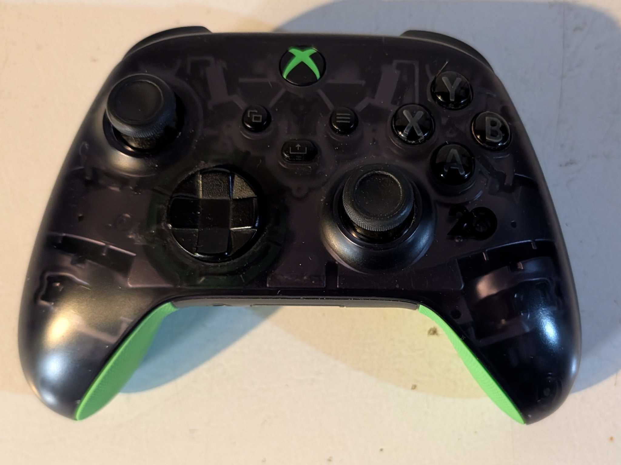 Xbox 20th anniversary controller