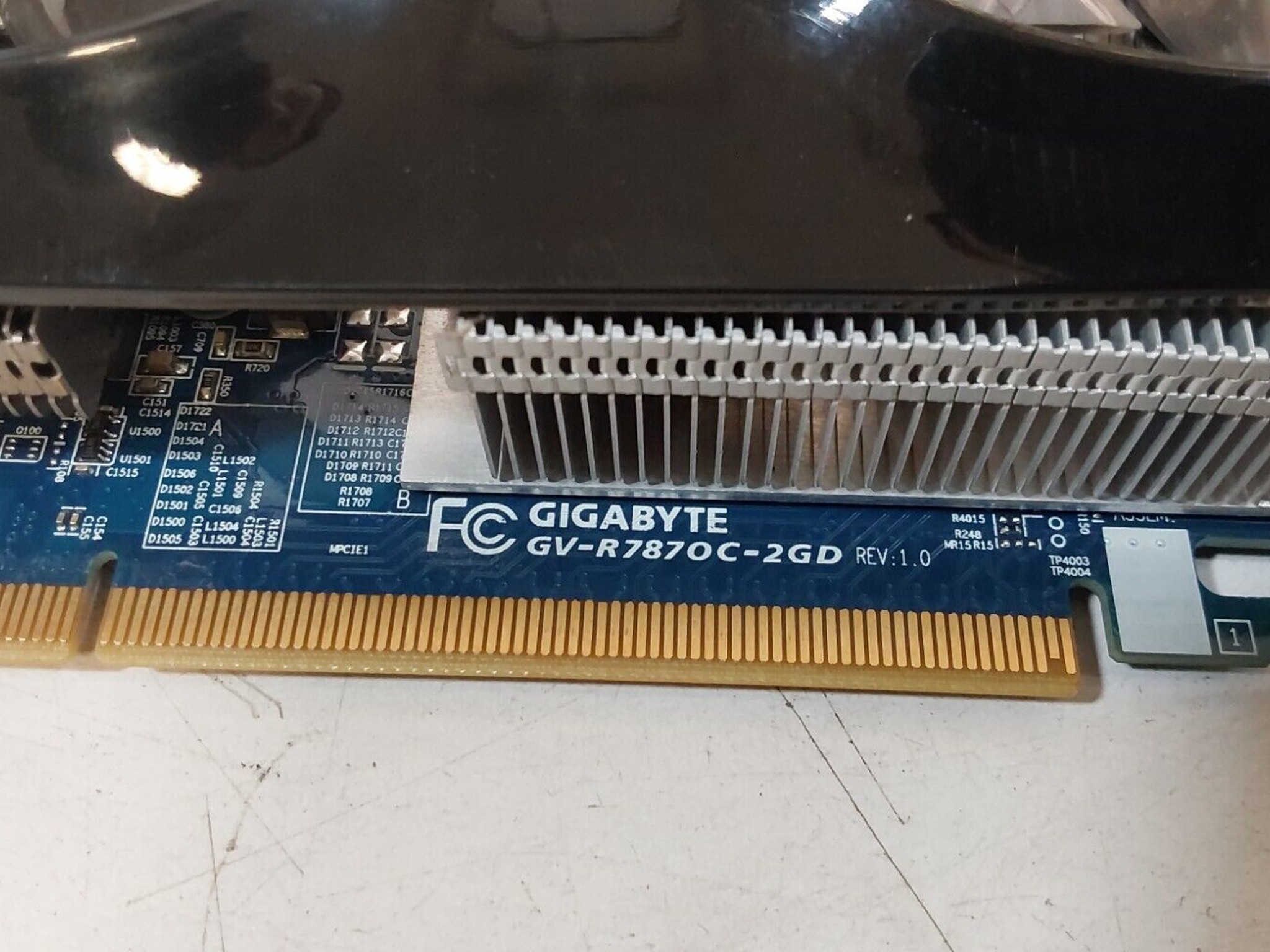 Gigabyte RADEON HD 7870 2GD GPU