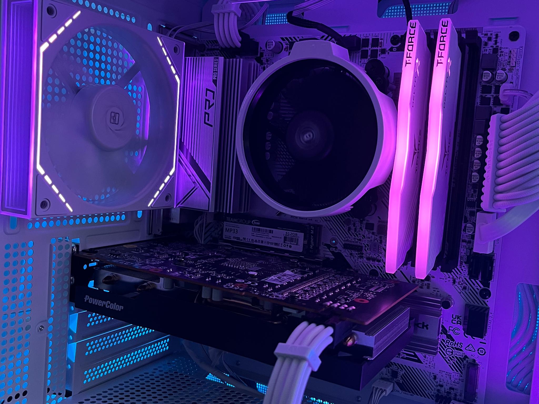 CUSTOM WHITE PC | RYZEN 5 5500 | RX 6600XT | RAM DDR4 16GB | WIN 11 PRO | PURE PERFORMANCE
