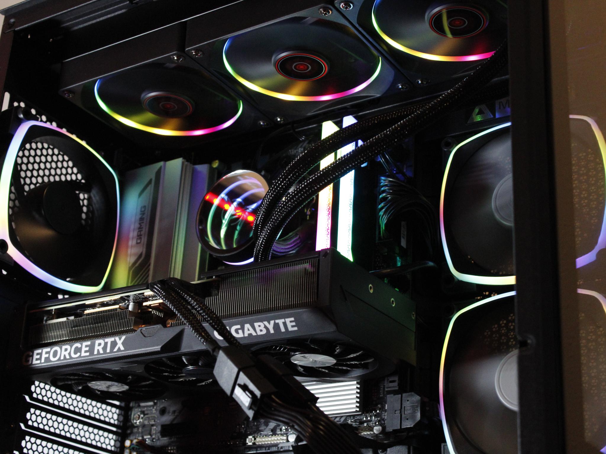 Gaming PC [RTX 4070 Ti Super][Ryzen 7 7800X3D][32GB Ram]