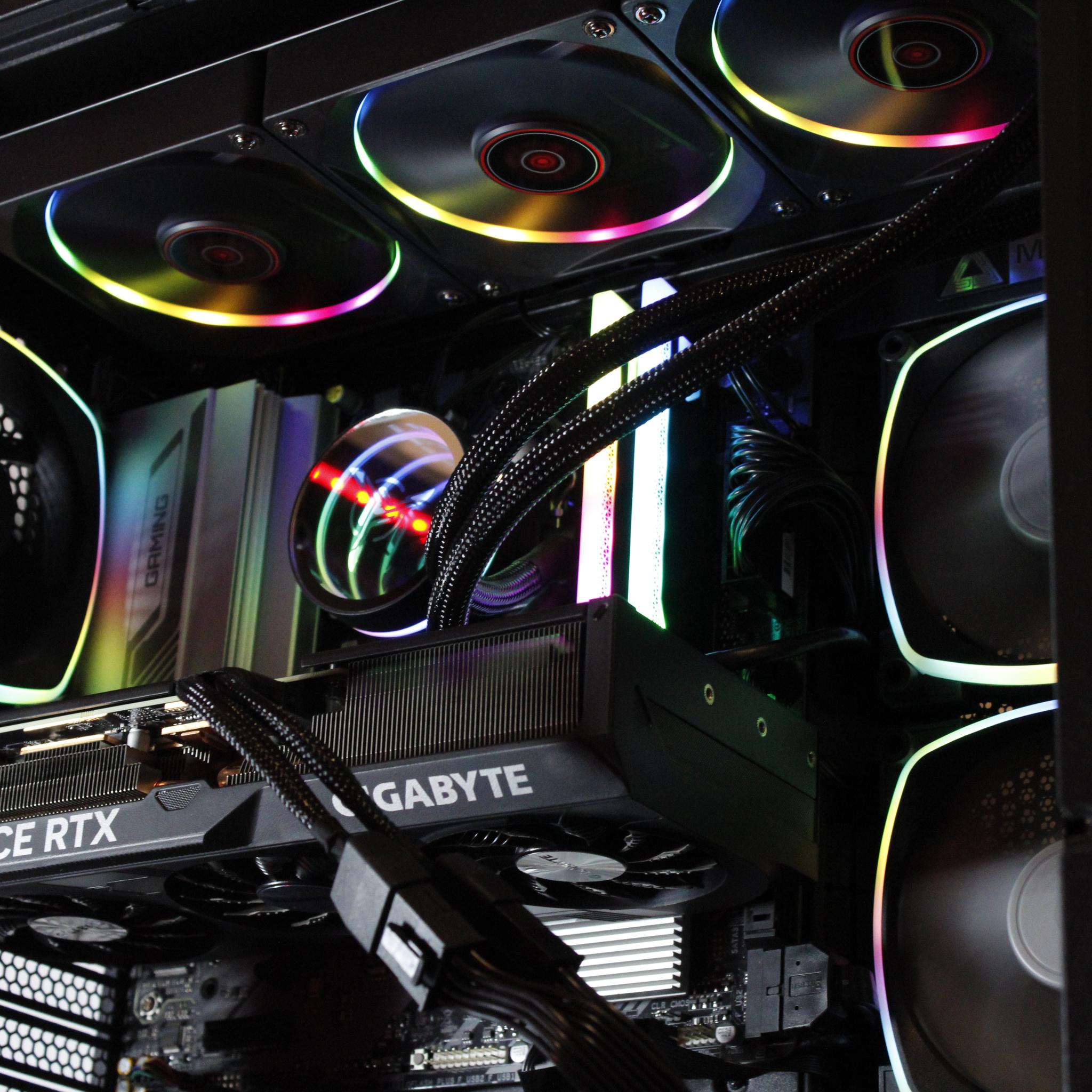 Gaming PC [RTX 4070 Ti Super][Ryzen 7 7800X3D][32GB Ram]