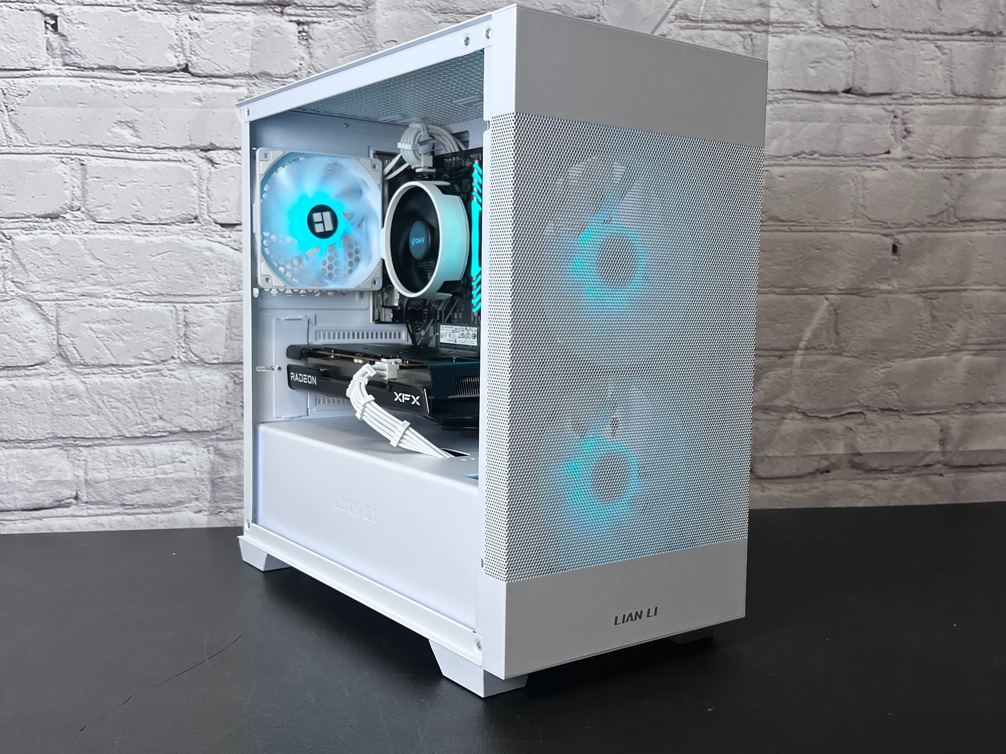 RX 6600 | Ryzen 5 3600 | 16GB RAM | 1TB M.2 SSD Gaming PC