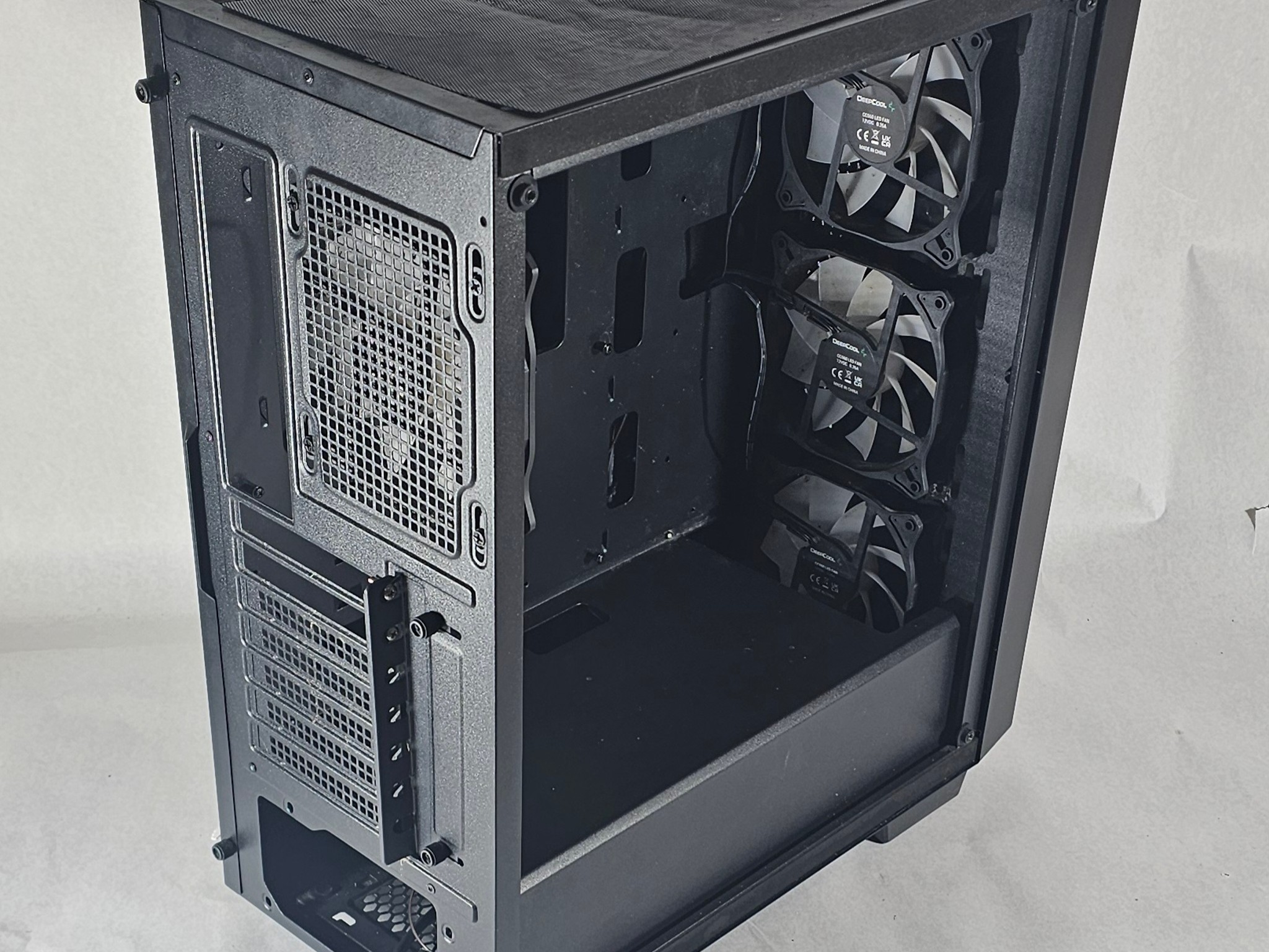 Black DeepCool PC Case with Tempered Glass w/ 3 Fans
