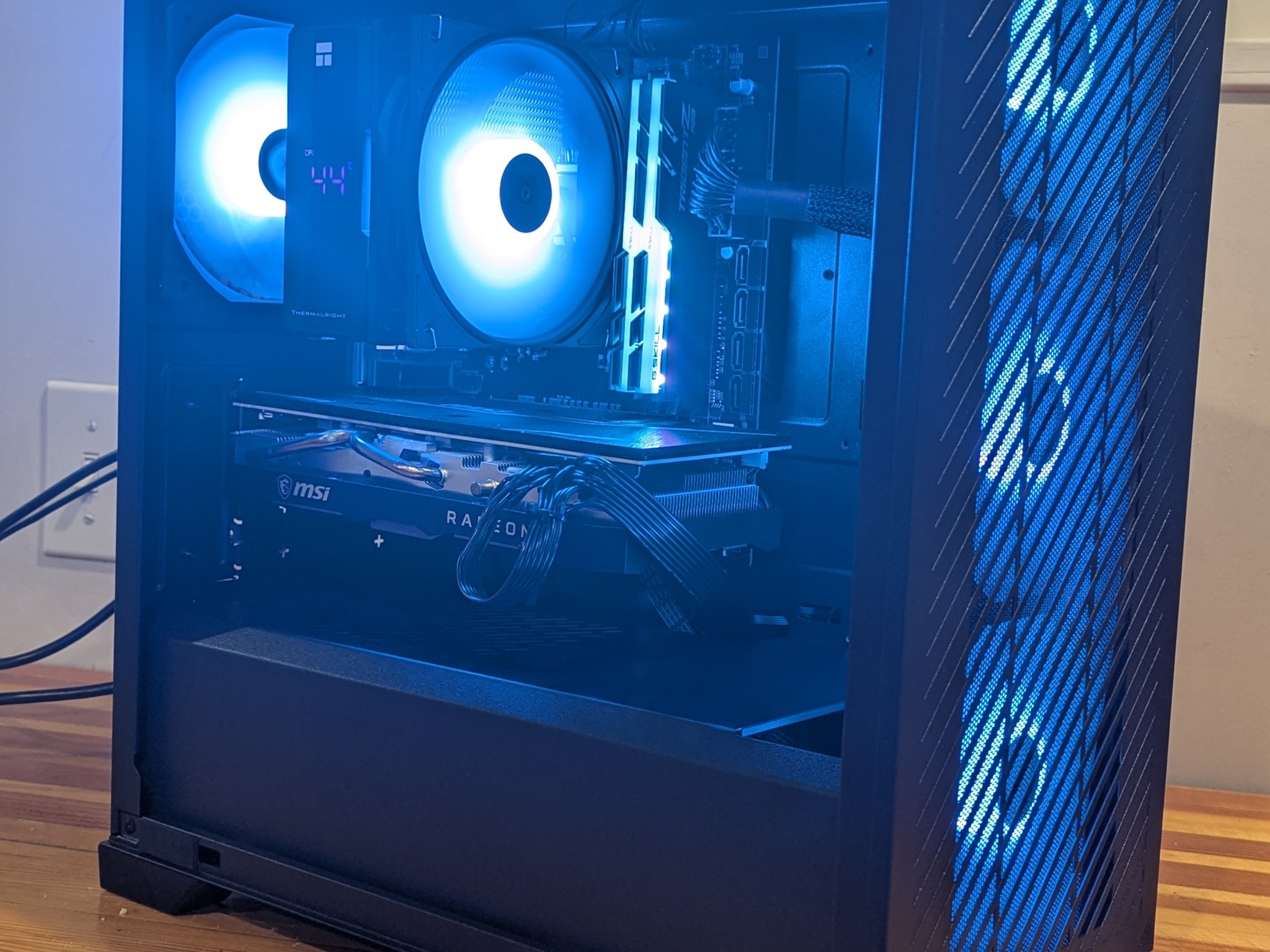 MSI RX 5700 XT || Ryzen 5 3600 || 1080p Gaming PC!