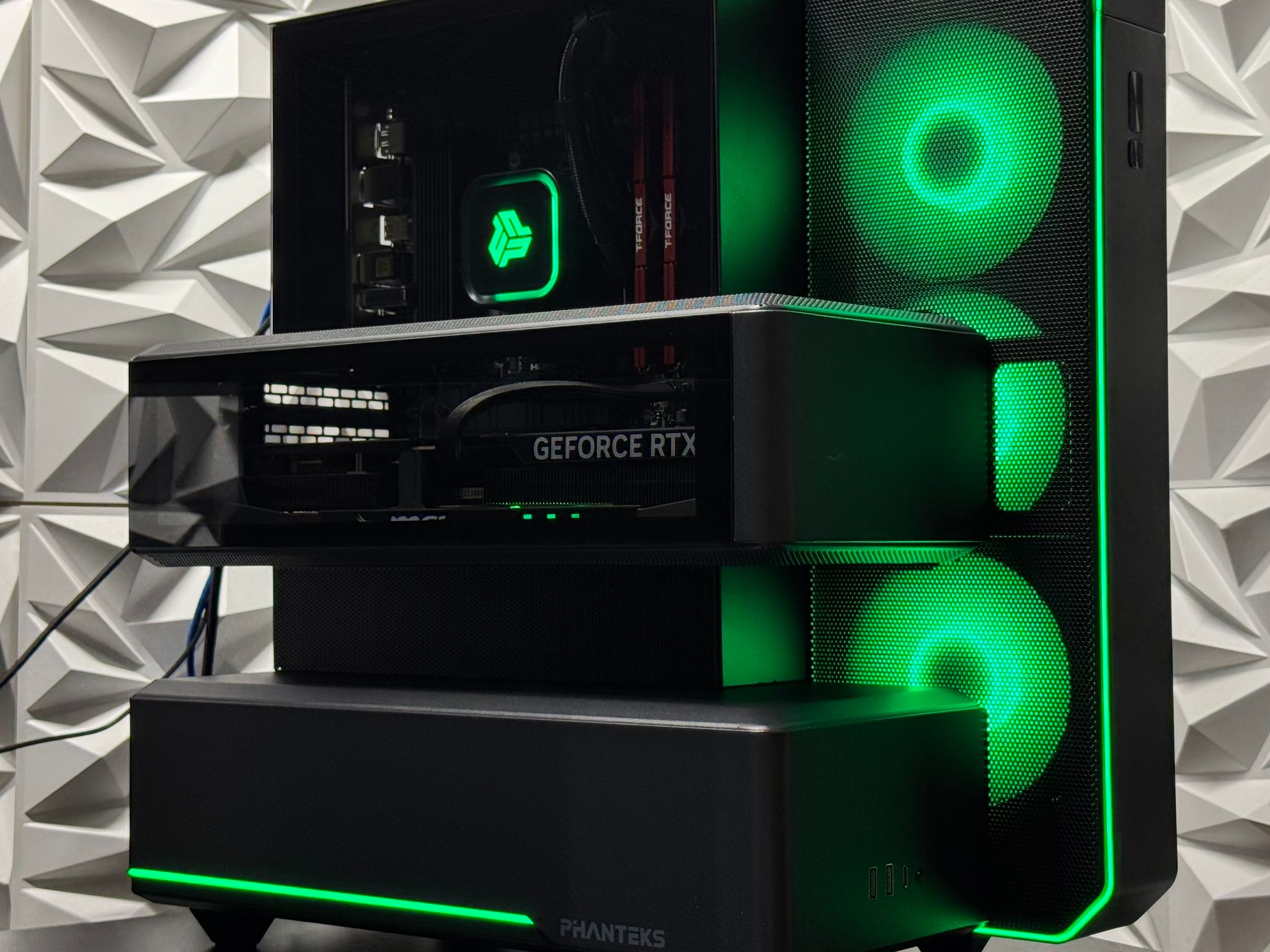 RTX 5070 Ti / Ryzen 7 9800X3D / 32GB DDR5 / 2TB SSD / EX5 Case / Gaming pc / creator pc / streaming