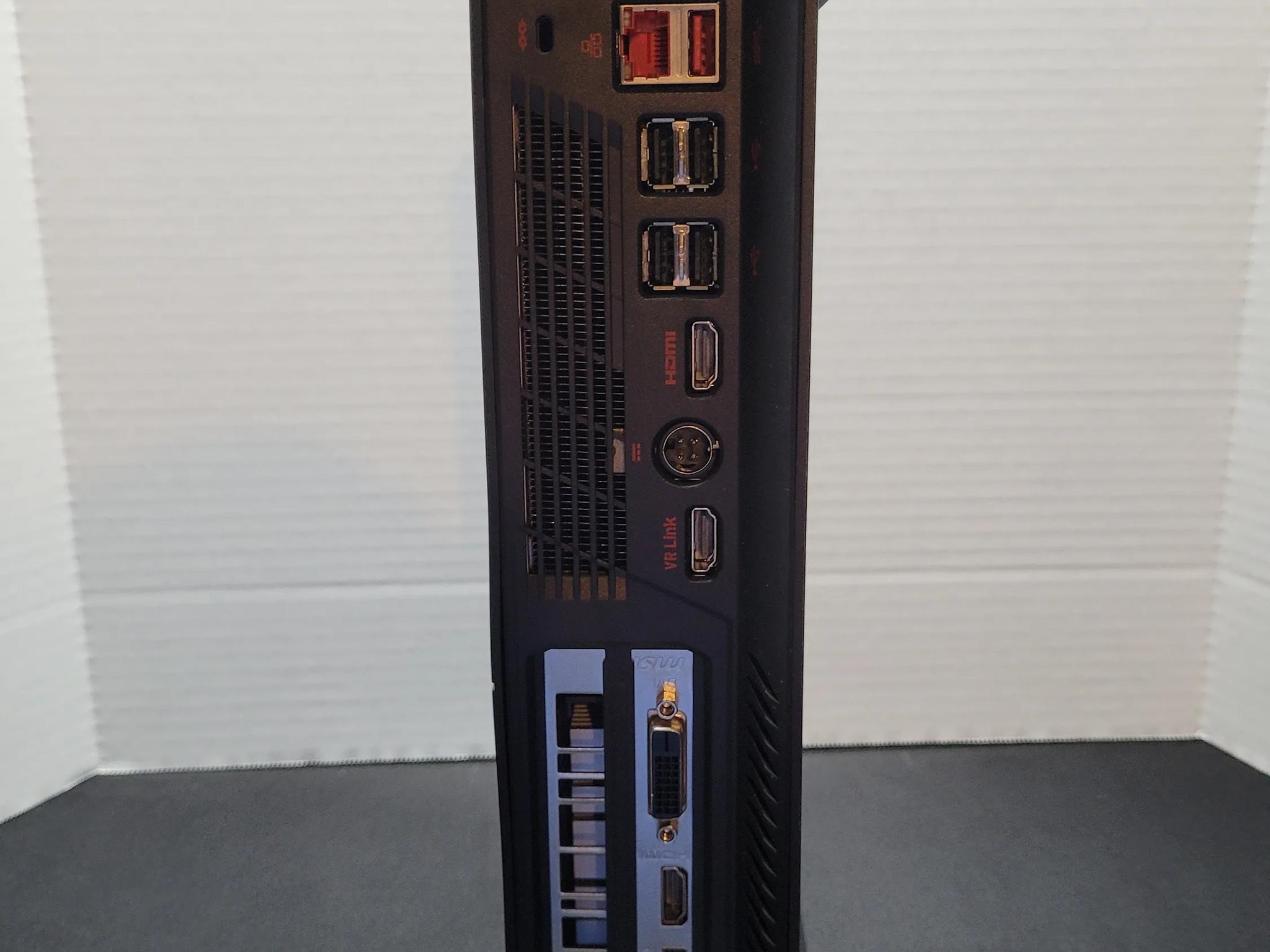 MSI Trident 3 - GTX 1660 & i5 9400f