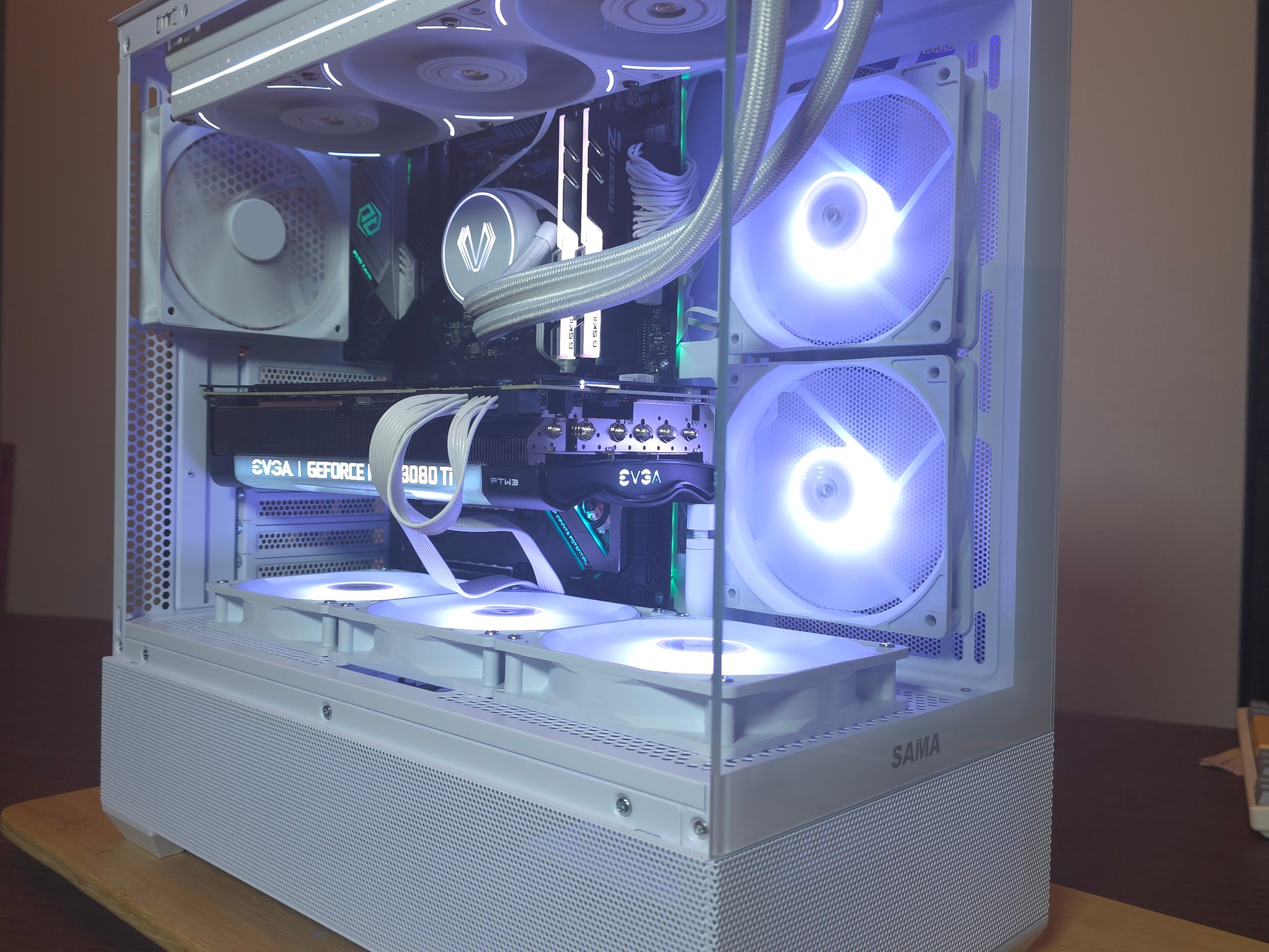 🔥 RTX 3080 Ti Gaming PC | Ryzen 7 5800X | 32GB RAM | 1TB NVMe | White RGB Beast