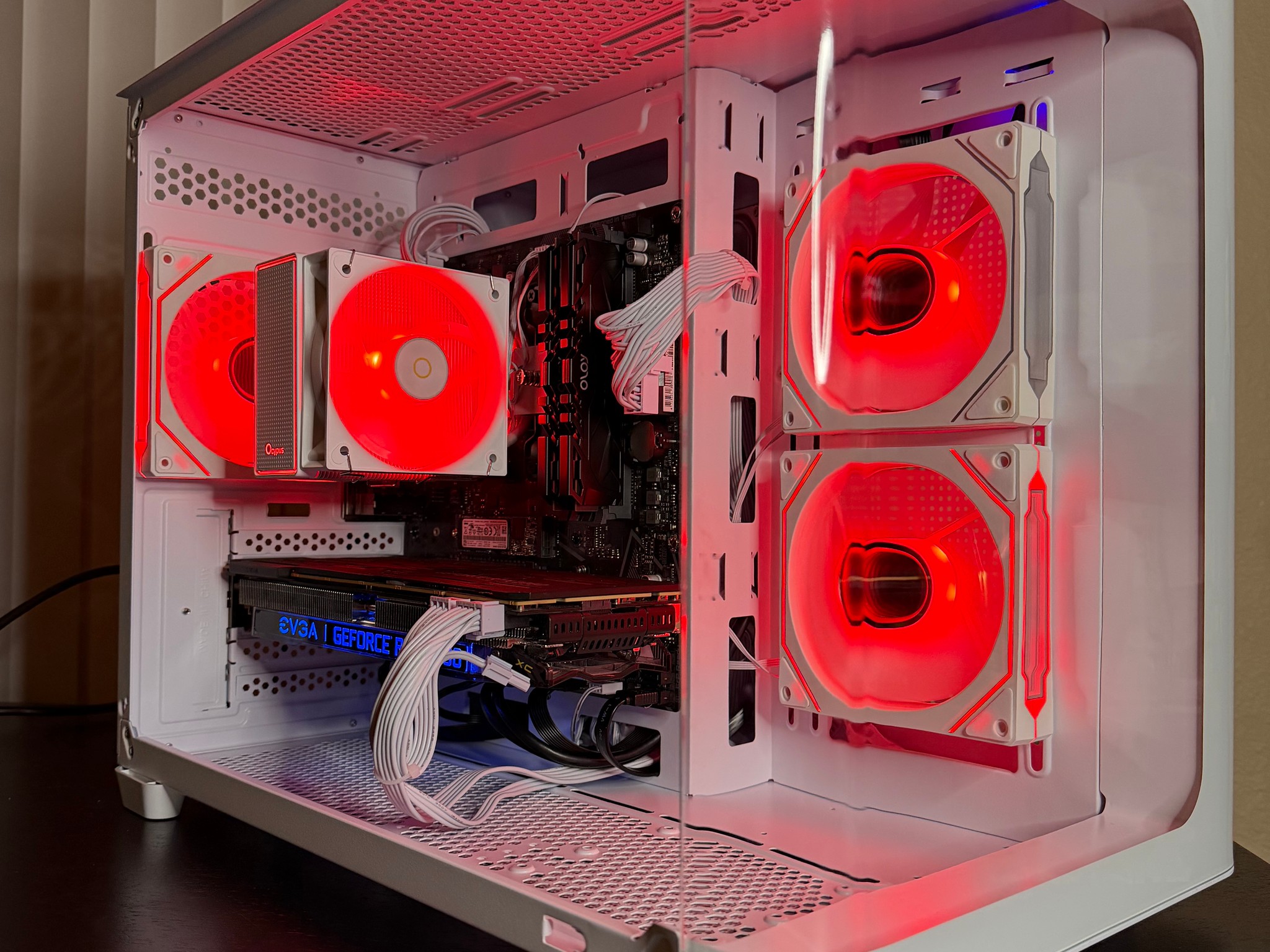 Rtx 2080  16GB ram   Ryzen 5 5500   256gb+1tb HD