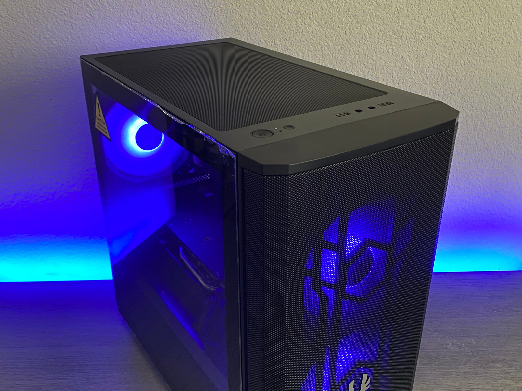 Team Red Gaming PC 1440P - AMD RX 580 8GB - AMD Ryzen 5 2600 - ARGB - 1TB NVMe
