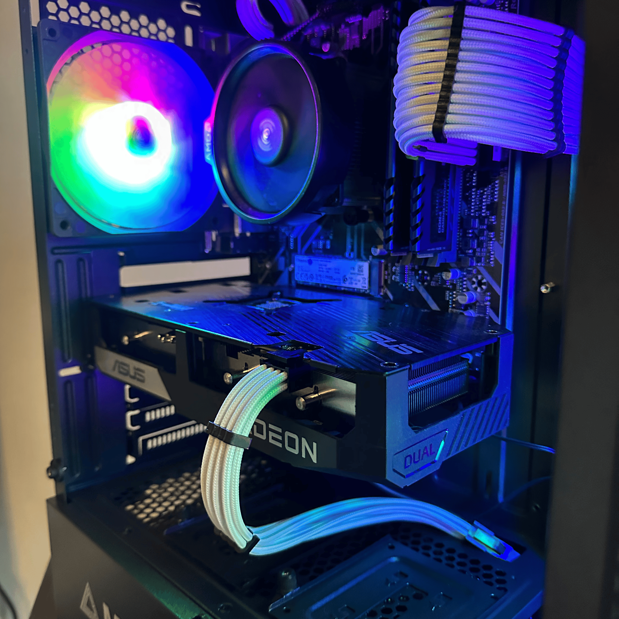 "Kronostyx" RX 6650 XT + Ryzen 3600, 16gb RAM Custom Gaming PC