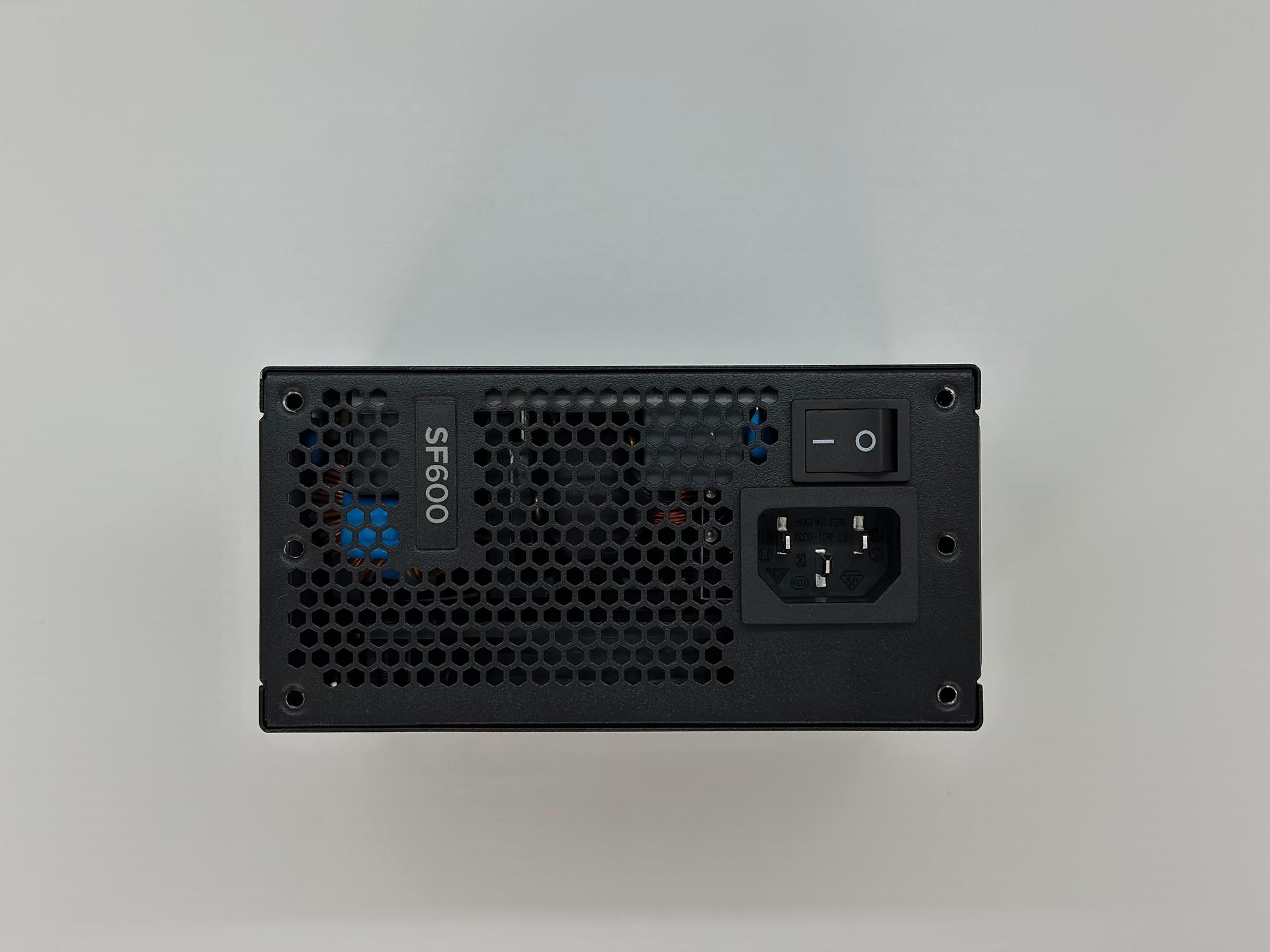 Corsair SF600 80+ Platinum SFX PSU