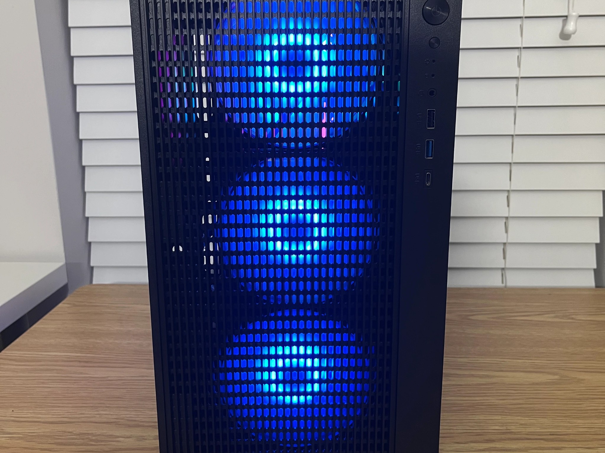 🔥⚫Budget Gaming PC | i5-8400 | RX 580 8GB | 16GB DDR4⚫🔥