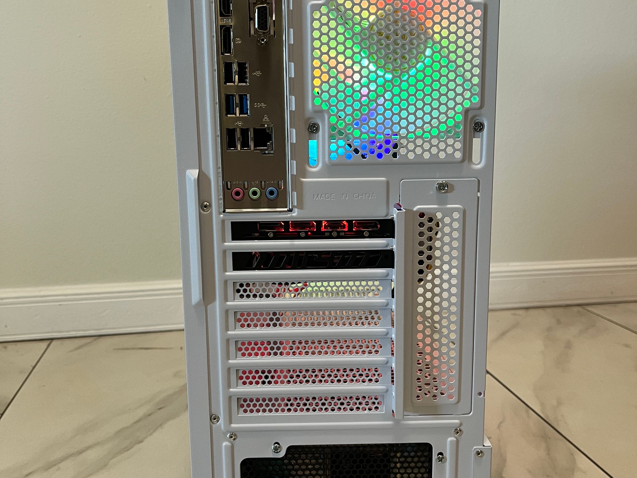 AMD RX 6600 XT, Intel Core i5-11400f, 16GB RAM, 1TB SSD, High FPS Gaming PC w/ Wi-Fi & BT