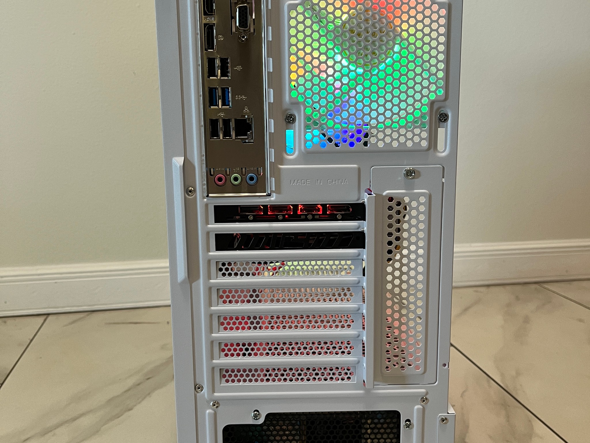 AMD RX 6600 XT, Intel Core i5-11400f, 16GB RAM, 1TB SSD, High FPS Gaming PC w/ Wi-Fi & BT
