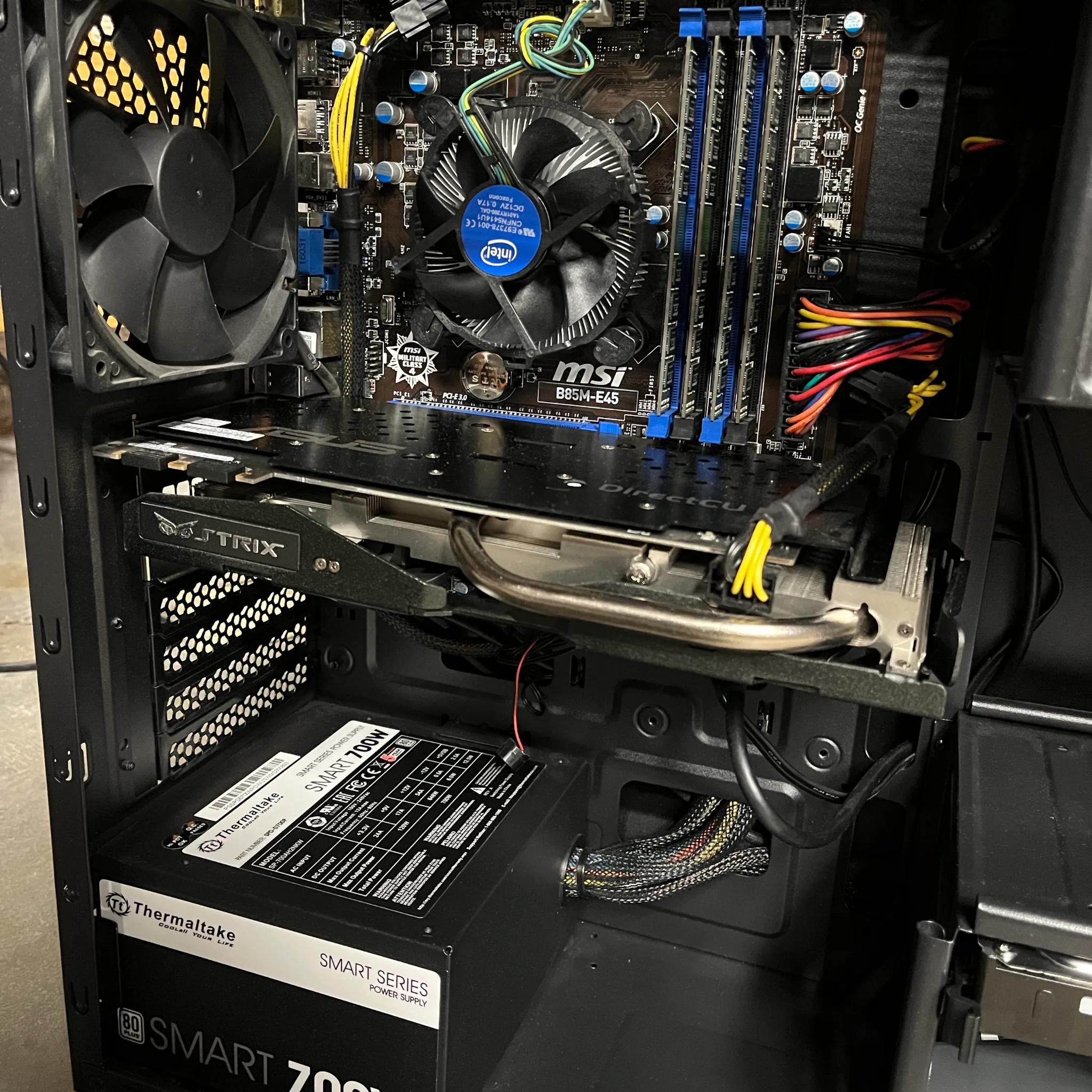 🖥️ Budget Gaming PC – GTX970,i7-4790K, 32GB RAM, 256GB SSD+1TB HDD Fast & Powerful (Minor Case Wear)