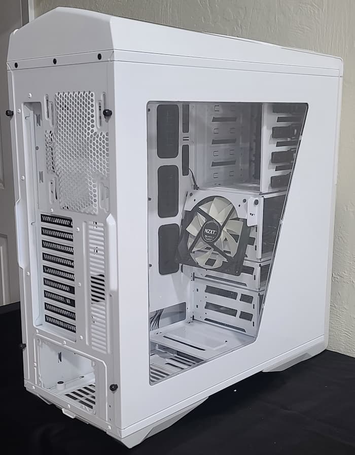 NZXT Phantom 630 Windowed Edition White Steel / Plastic ATX Full Tower Computer Case