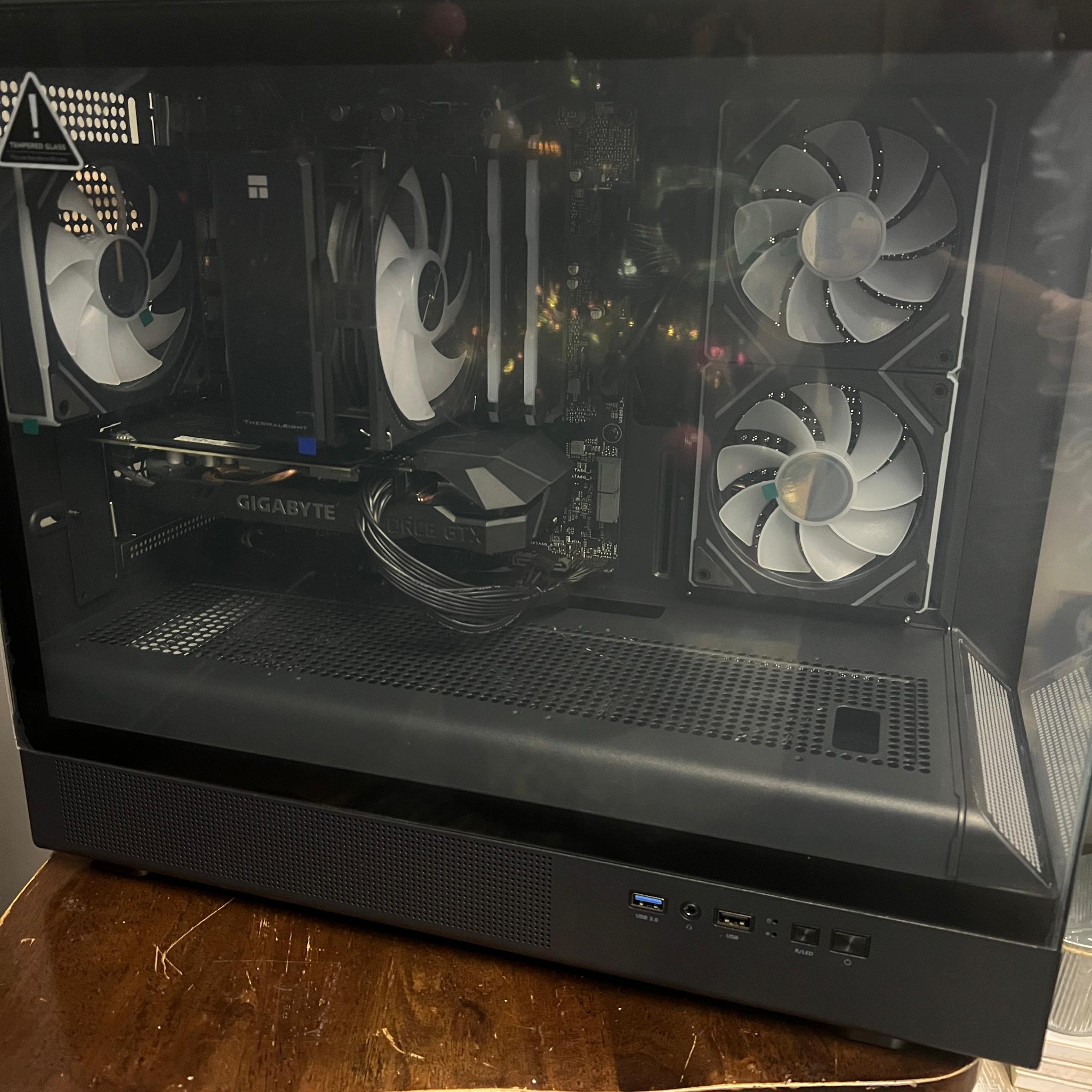 Intel i7 10700 | 16GB DDR4 RAM | GTX 1660 Super