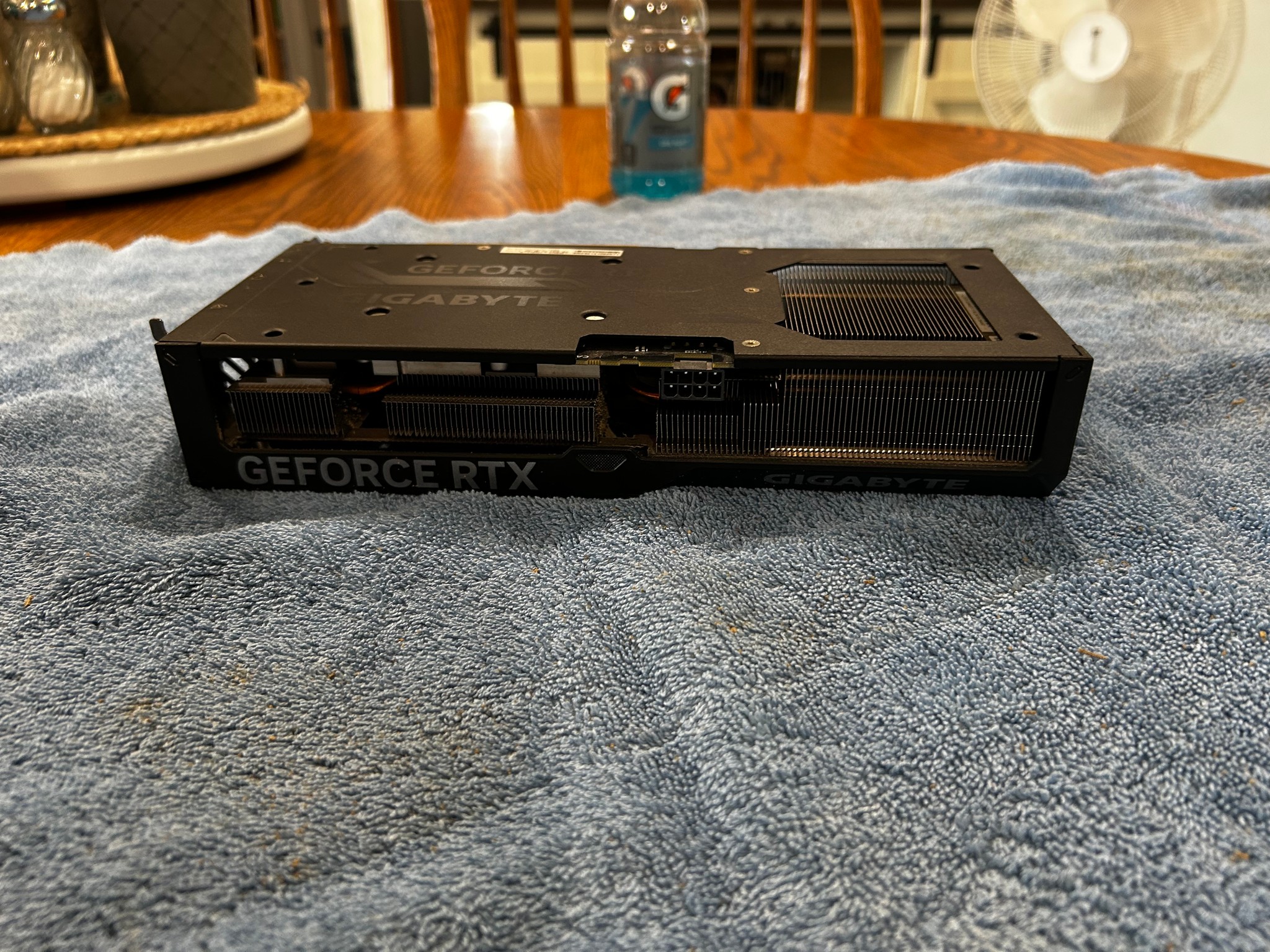 GIGABYTE WINDFORCE OC GeForce RTX 4070