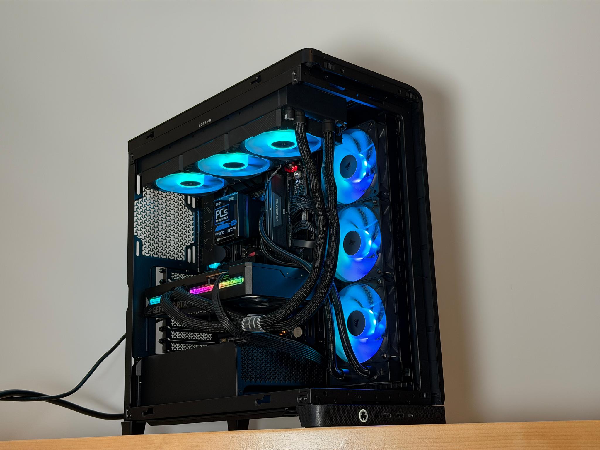RTX 5090 Astral Liquid Cooled, Ryzen 7 9800x3d Gaming/Workstation PC