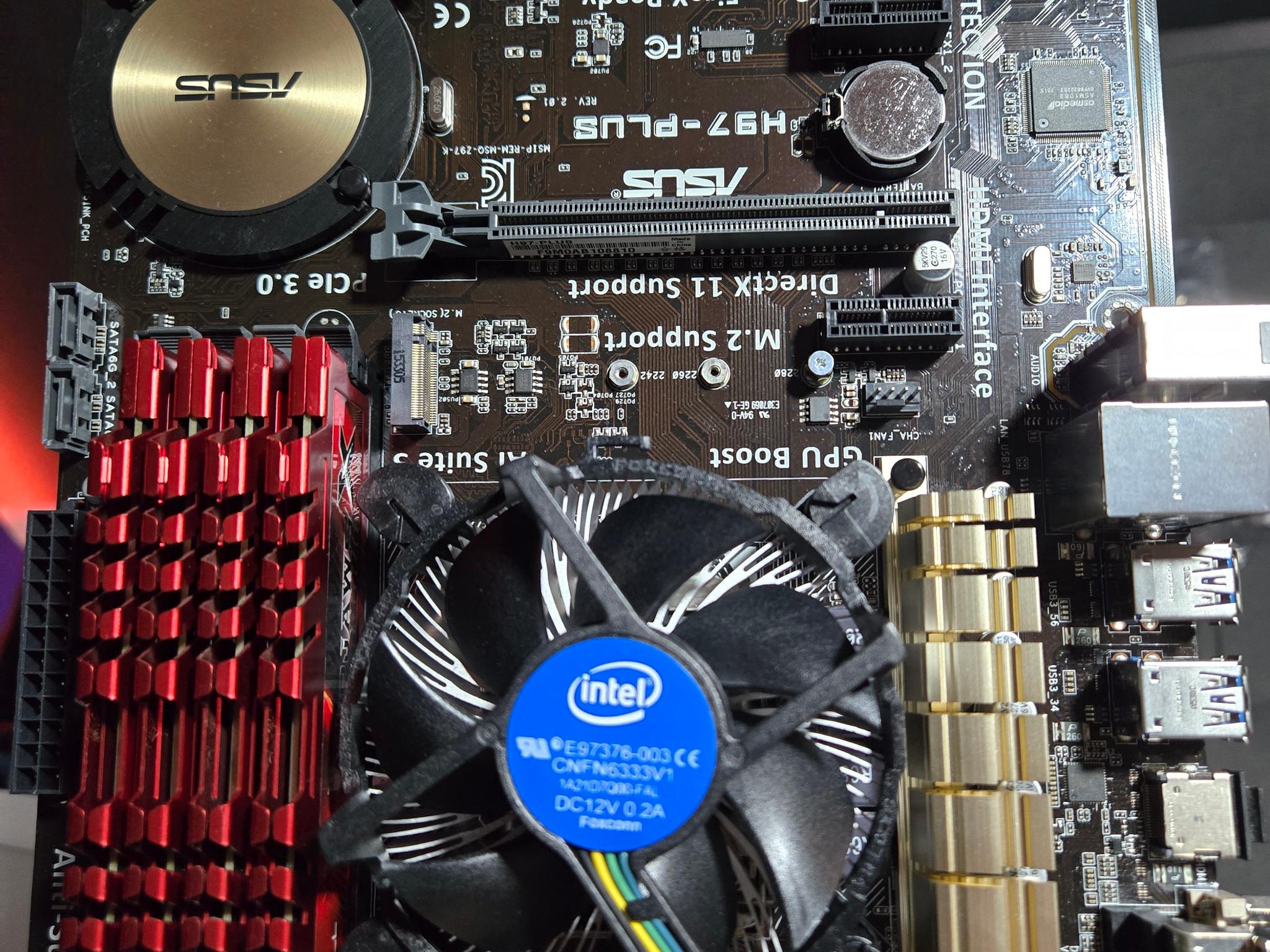 I7 4790k and motherboard with 32gb DDR3 and CPU Cooler