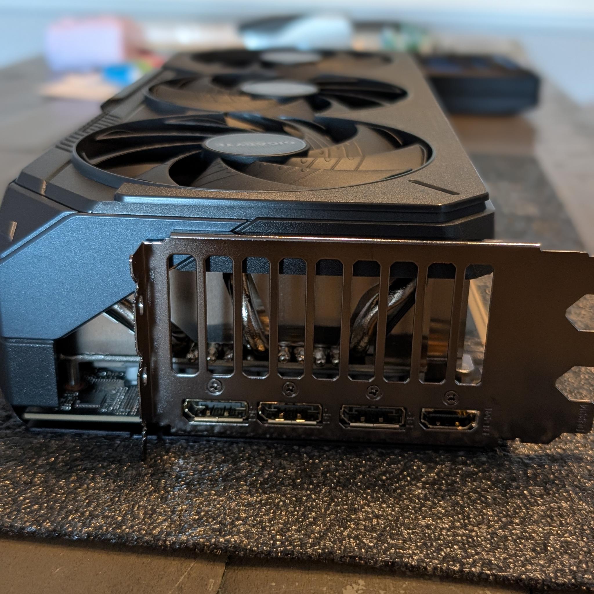 GIGABYTE GeForce RTX 5090 GAMING OC 32G